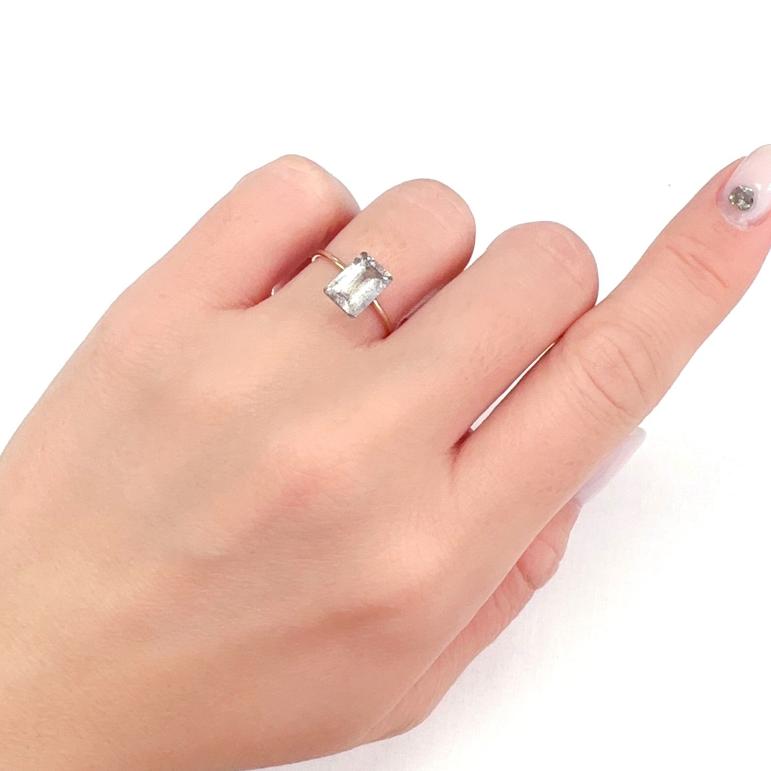 アベンチュリンアクアマリン(宝石名アクアマリン)ナイジェリア産 1.42ct 識別済[231224704]8.8x6.2mm前後