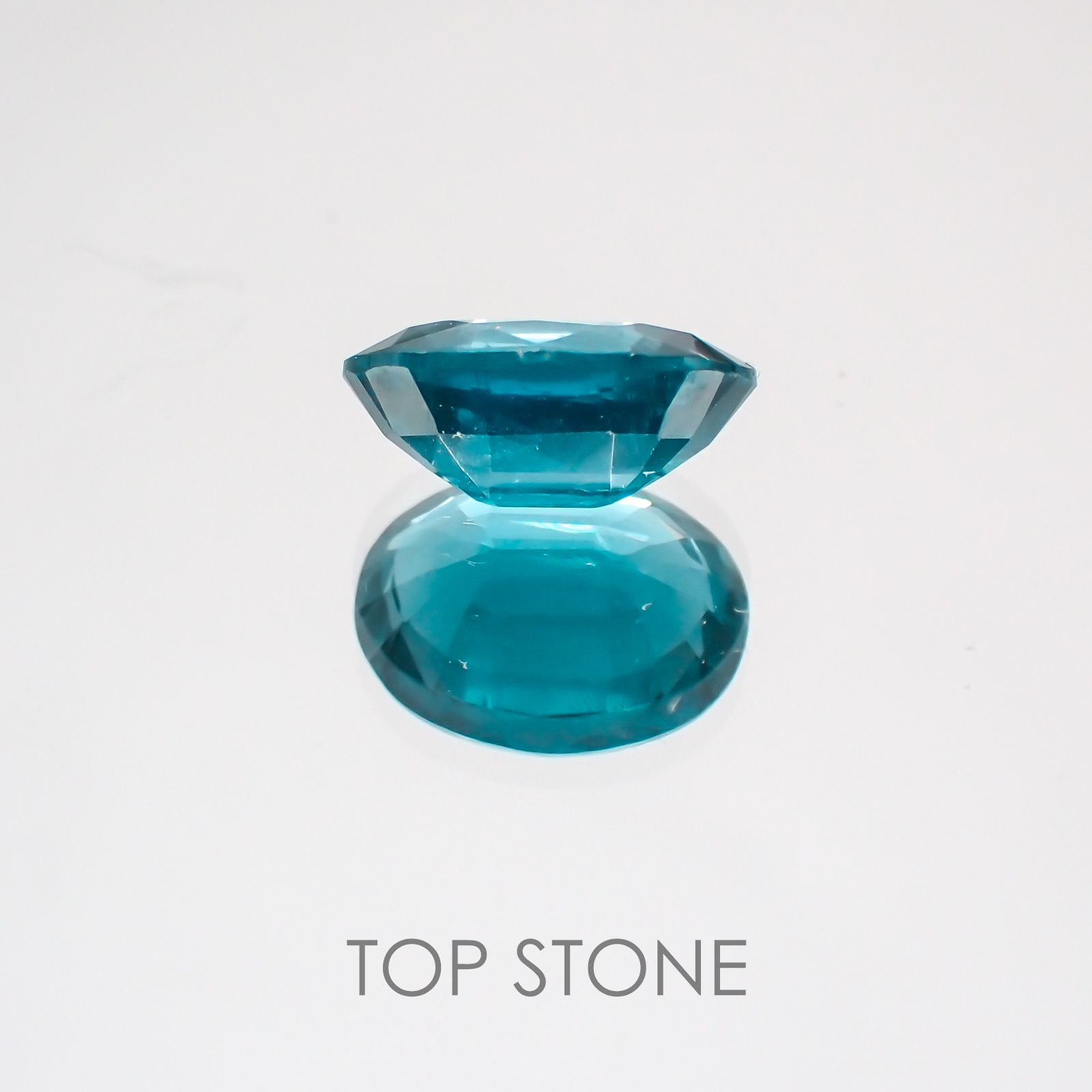 オーシャンブルーカイヤナイト ネパール産 ルース 2.04ct[210310274]9×6.9mm前後