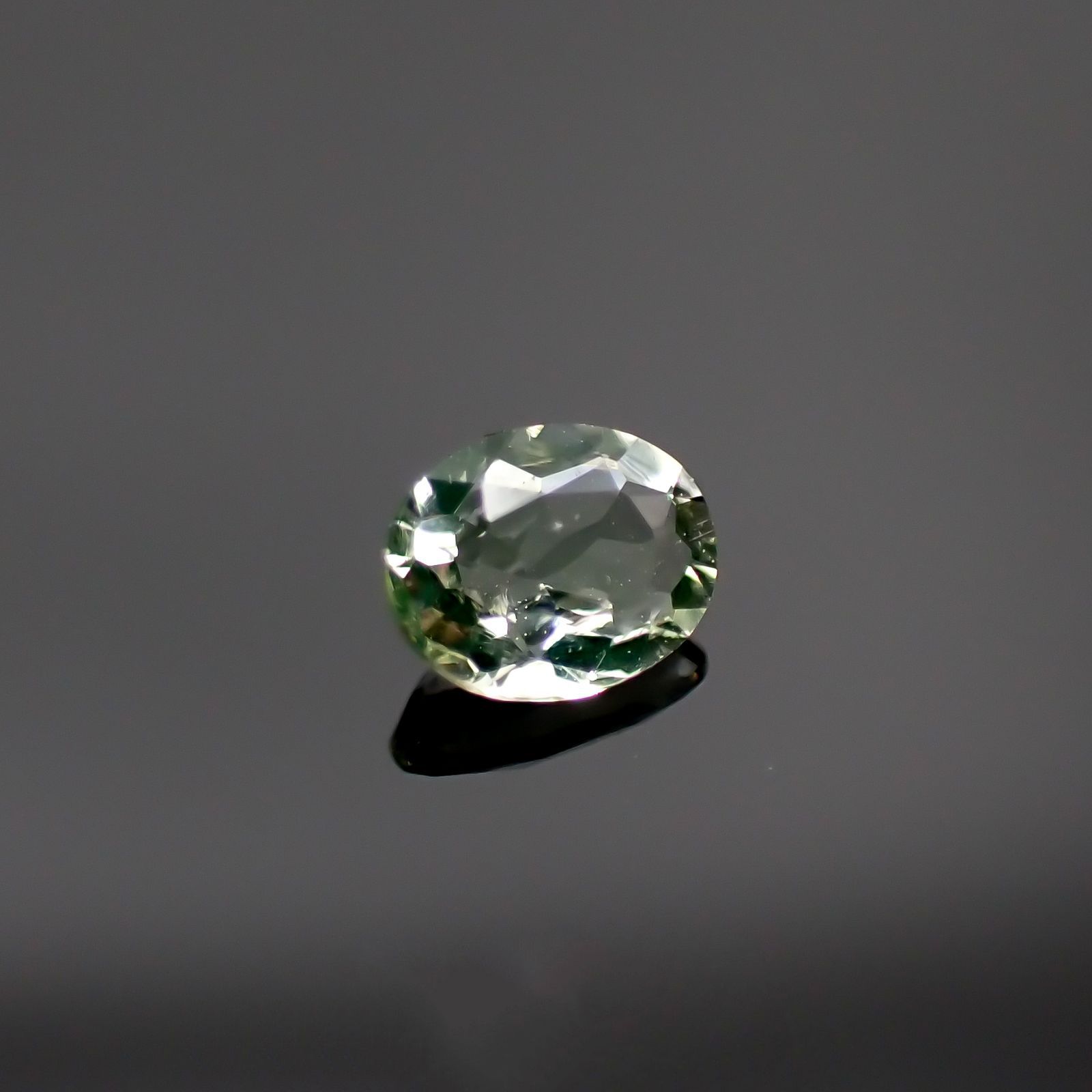 ハイアライトオパール(宝石名オパール) メキシコ産 0.11ct 識別済[210611151]4×3.2mm前後
