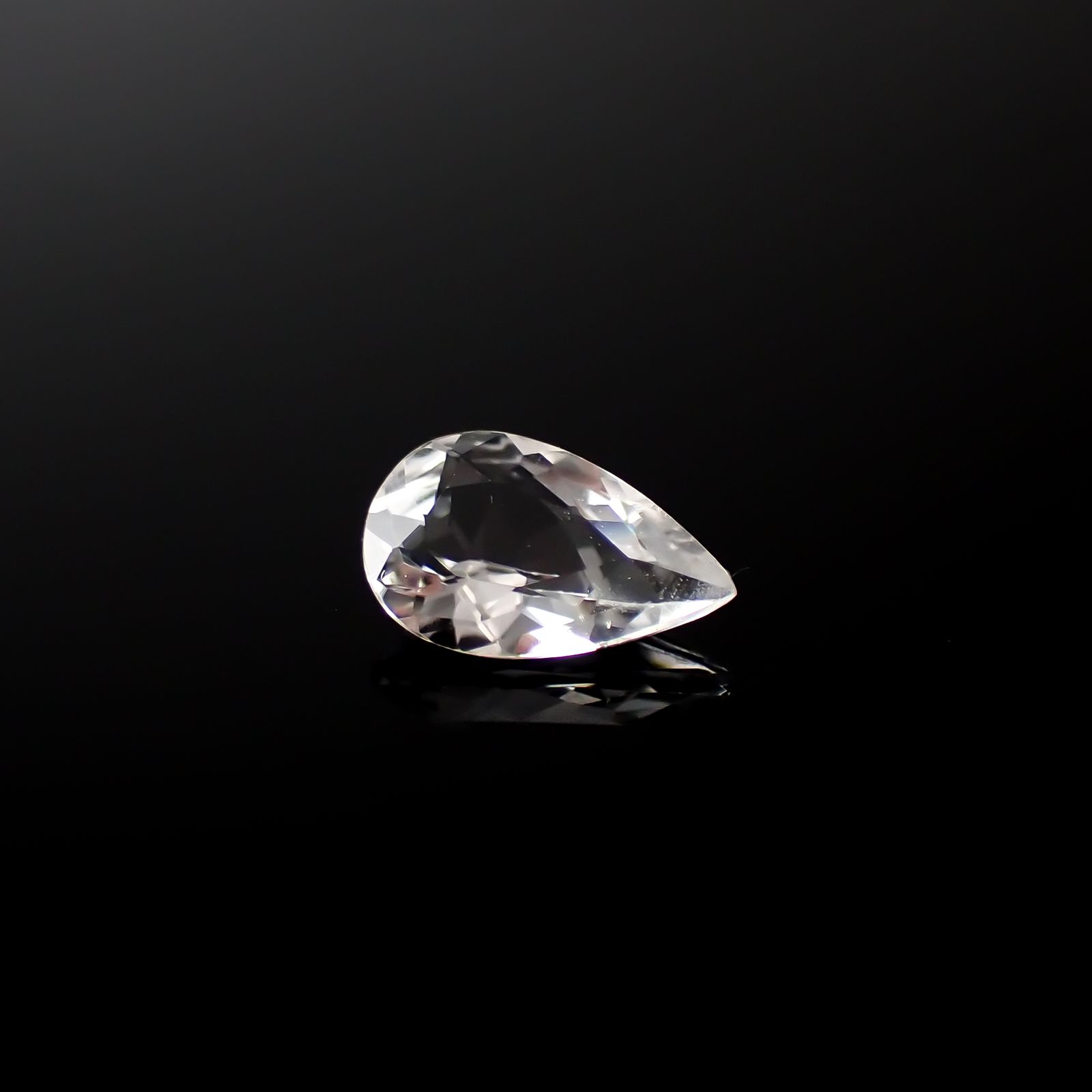 フェナカイト ブラジル産 0.58ct[240226267]7.6x4.8mm前後
