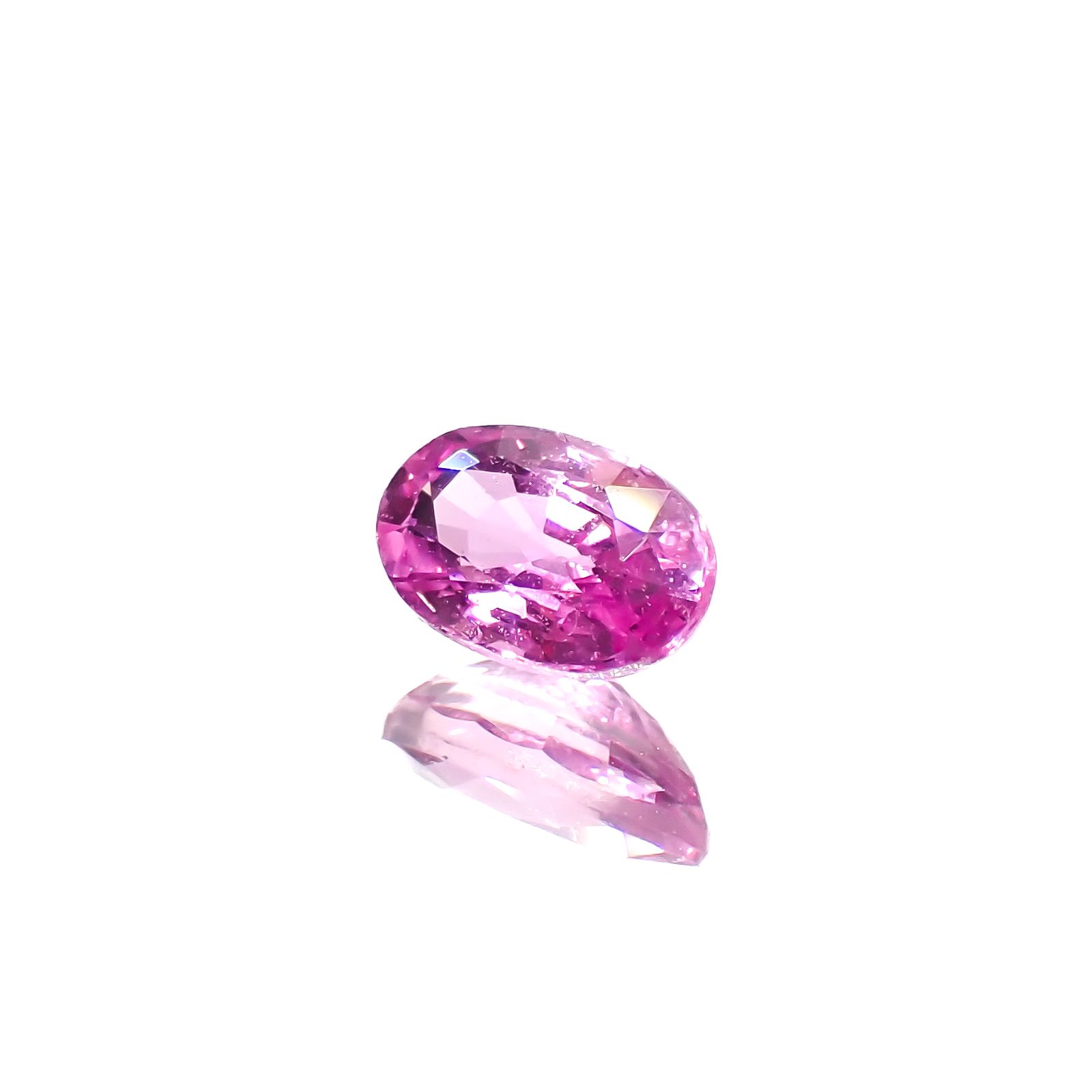 ネオンピンクサファイア スリランカ産 0.36ct[240728548]5.1x3.1mm前後