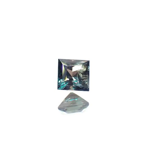 ◇プリンセスカット◇アレキサンドライト ブラジル産/EmeraldMains社製 0.085ct[240527594]2.4x2.4mm前後