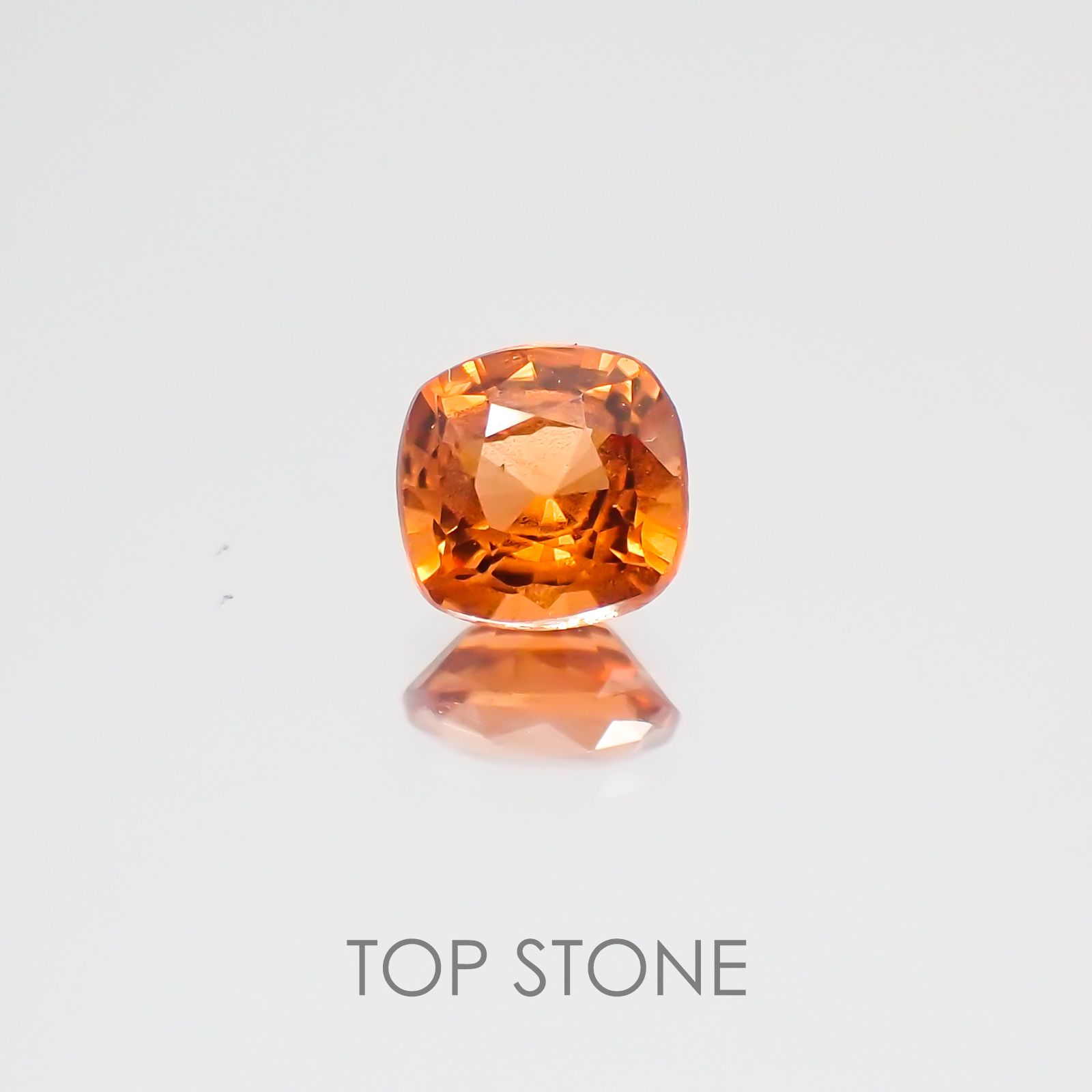トリプライト(宝石名トリプライト) ブラジル産 0.49ct 識別済[20128625]4.6×4.5mm前後 | TOP STONE(トップストーン)
