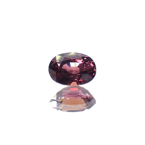 カラーチェンジサファイア非加熱(宝石名カラーチェンジ・サファイア)タンザニア産 識別済 0.44ct / 4.9x3.4mm前後 [230320841]