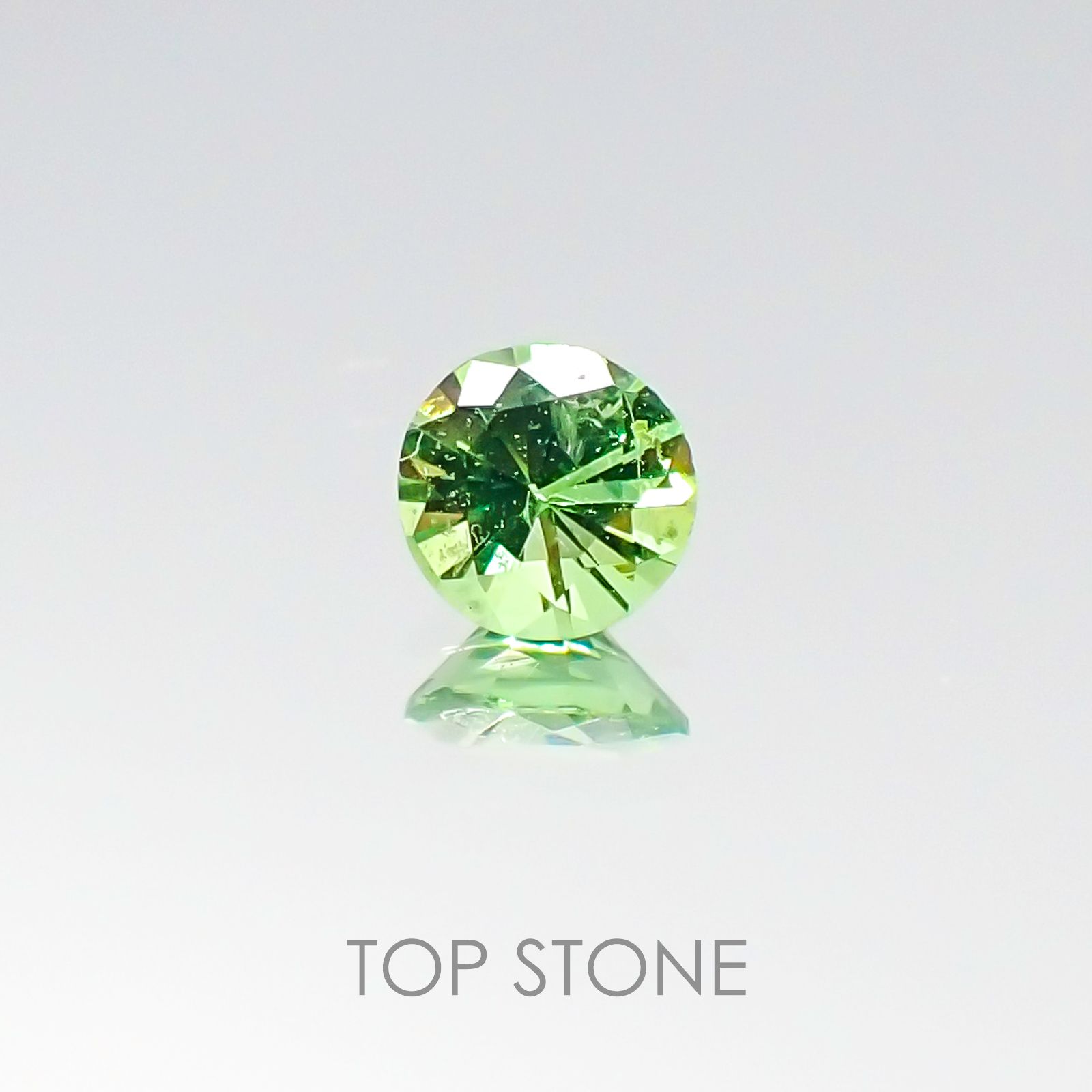 ミントガーネット ケニア産 ルース 0.2ct[20096107]3.8×3.7mm前後