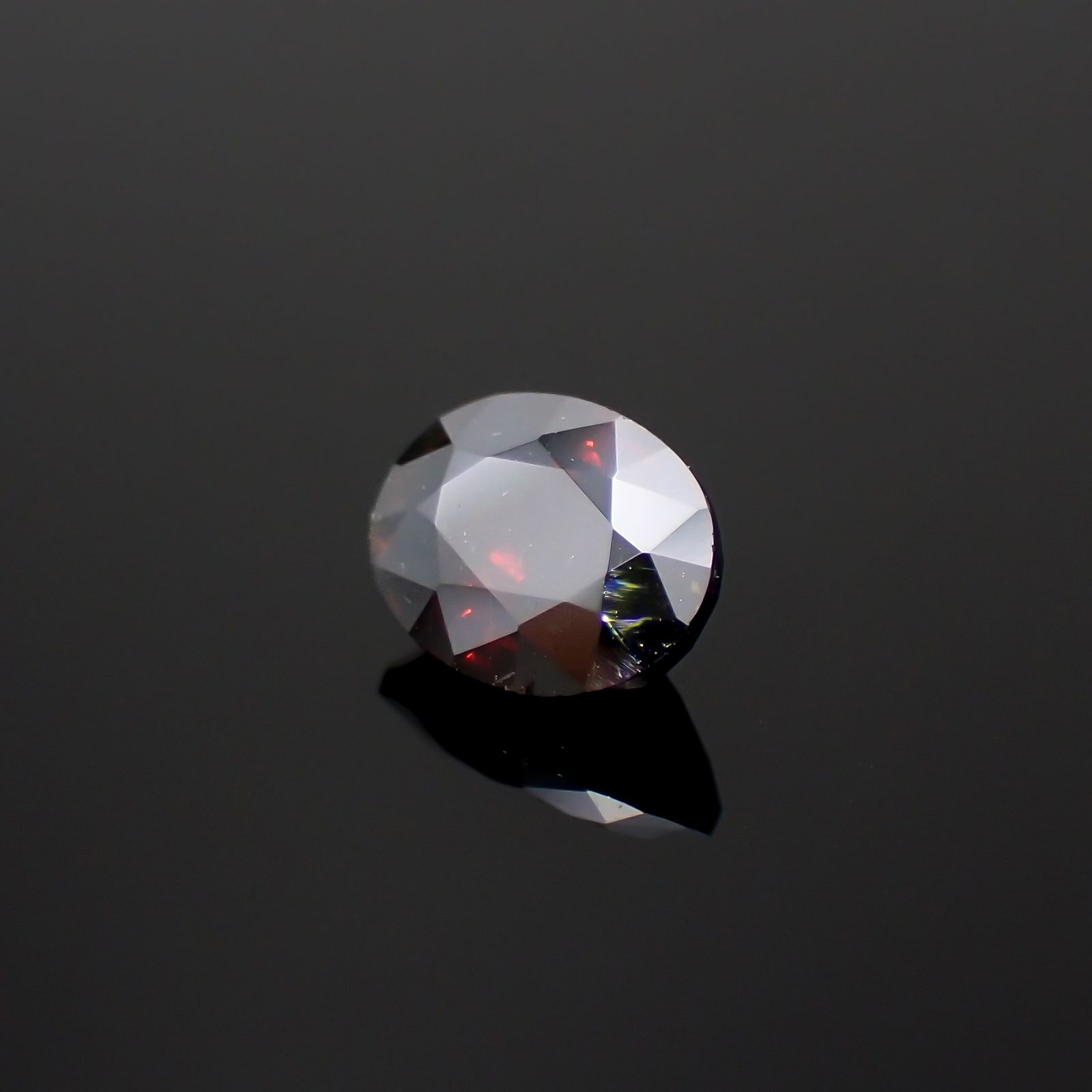 アナテース(宝石名アナテース)パキスタン産 1.577ct ソ付(日独)[230421879]8.04x6.07mm前後