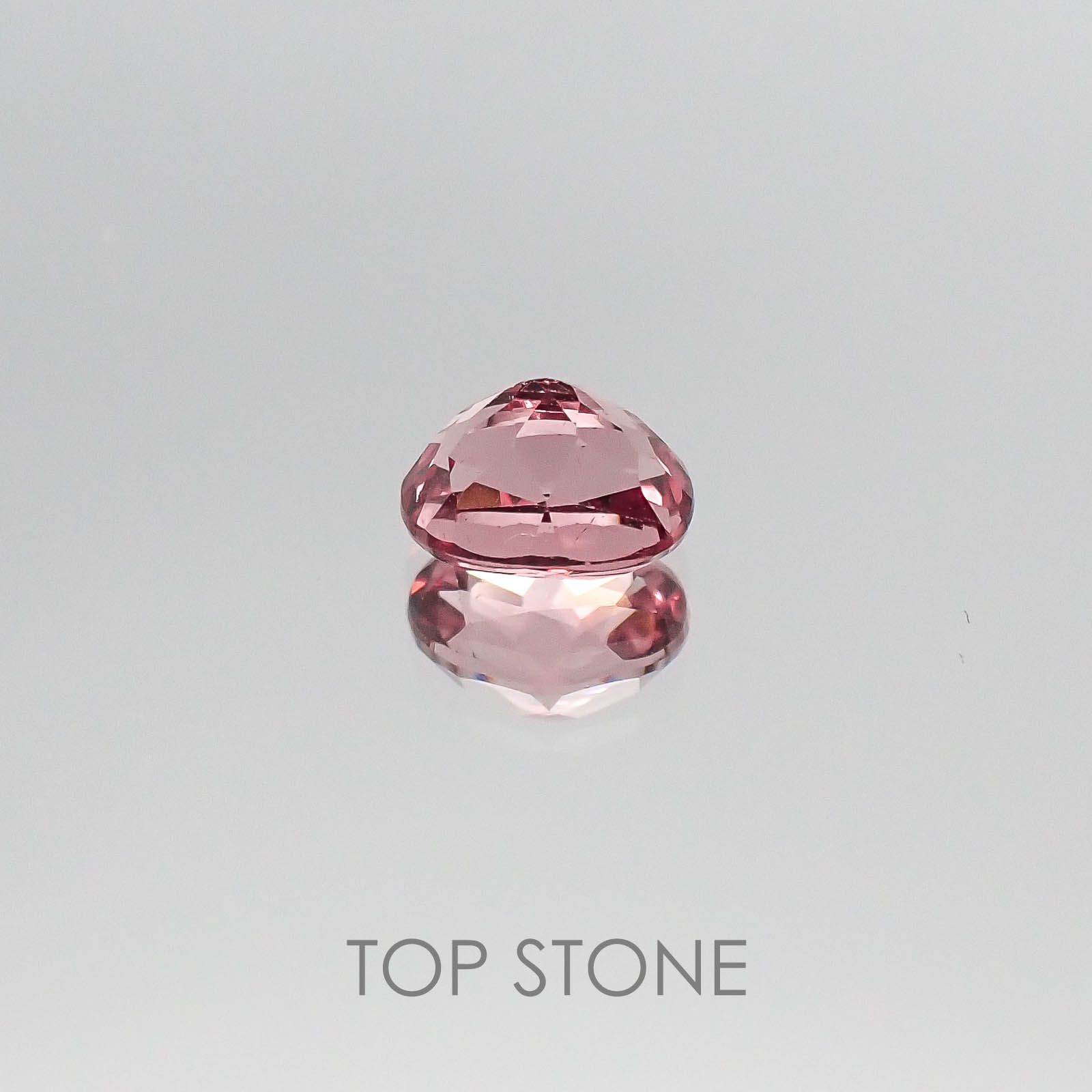 カラーチェンジマラヤガーネット タンザニア産 ルース 1.03ct[20074269]6.4×4.9mm前後