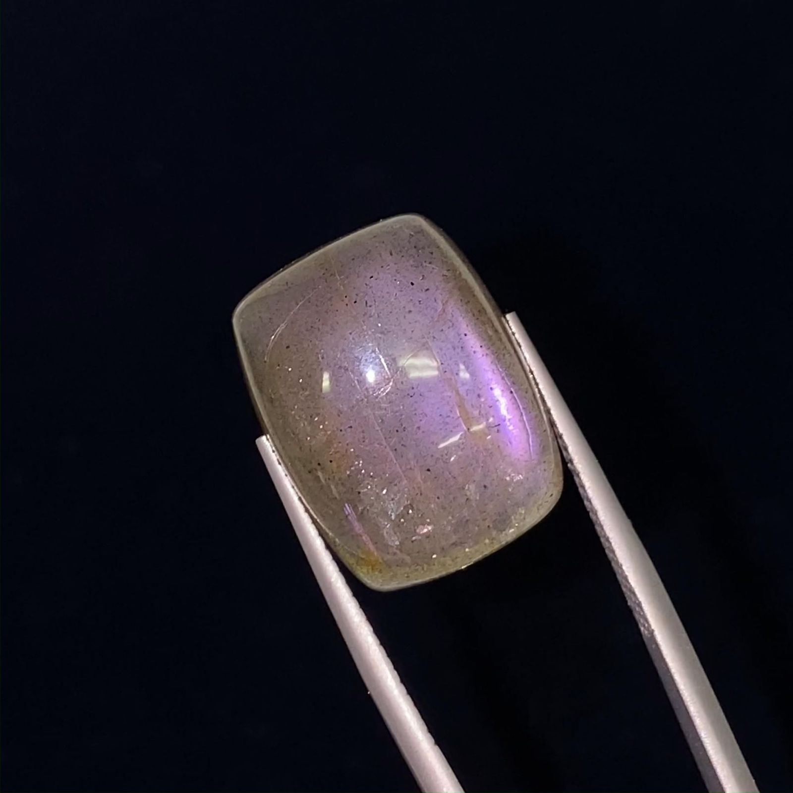 ピンクラブラドライト インド産 18.36ct[221119020]19.1x14.5mm前後