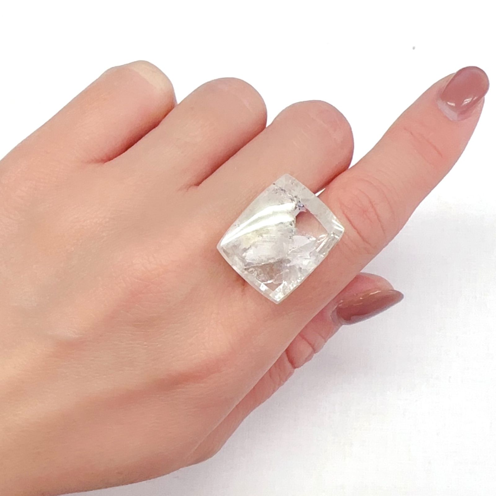 マニフェストインクォーツ ブラジル産 35.96ct[240125664]21.4x17.1mm前後