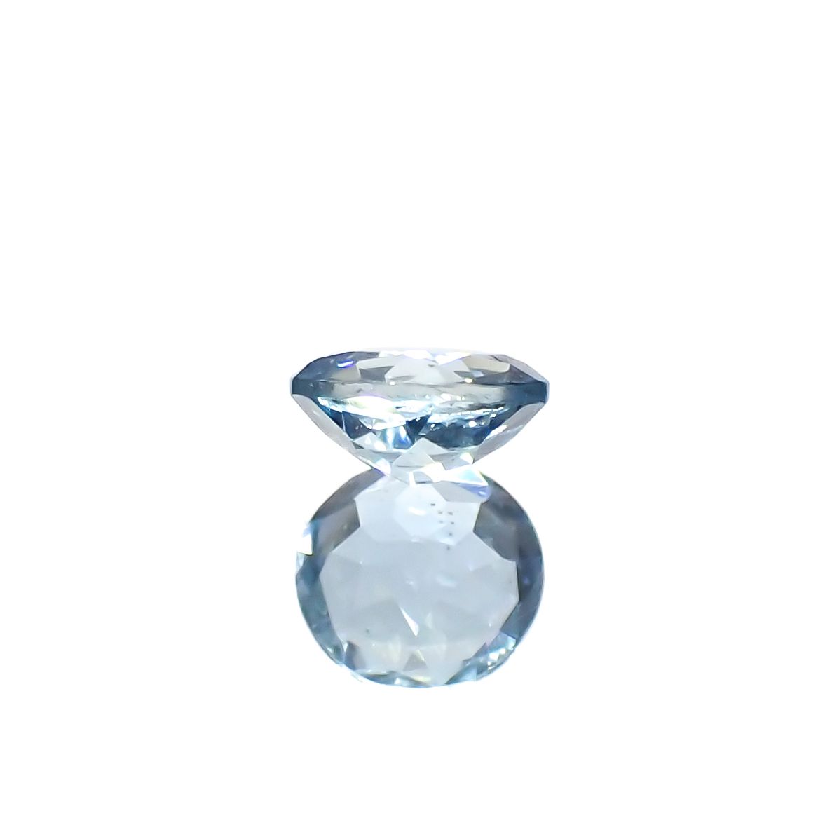 アクアマリン(宝石名アクアマリン)モザンビーク産 0.38ct 識別済[240226010]4.9x4.9mm前後