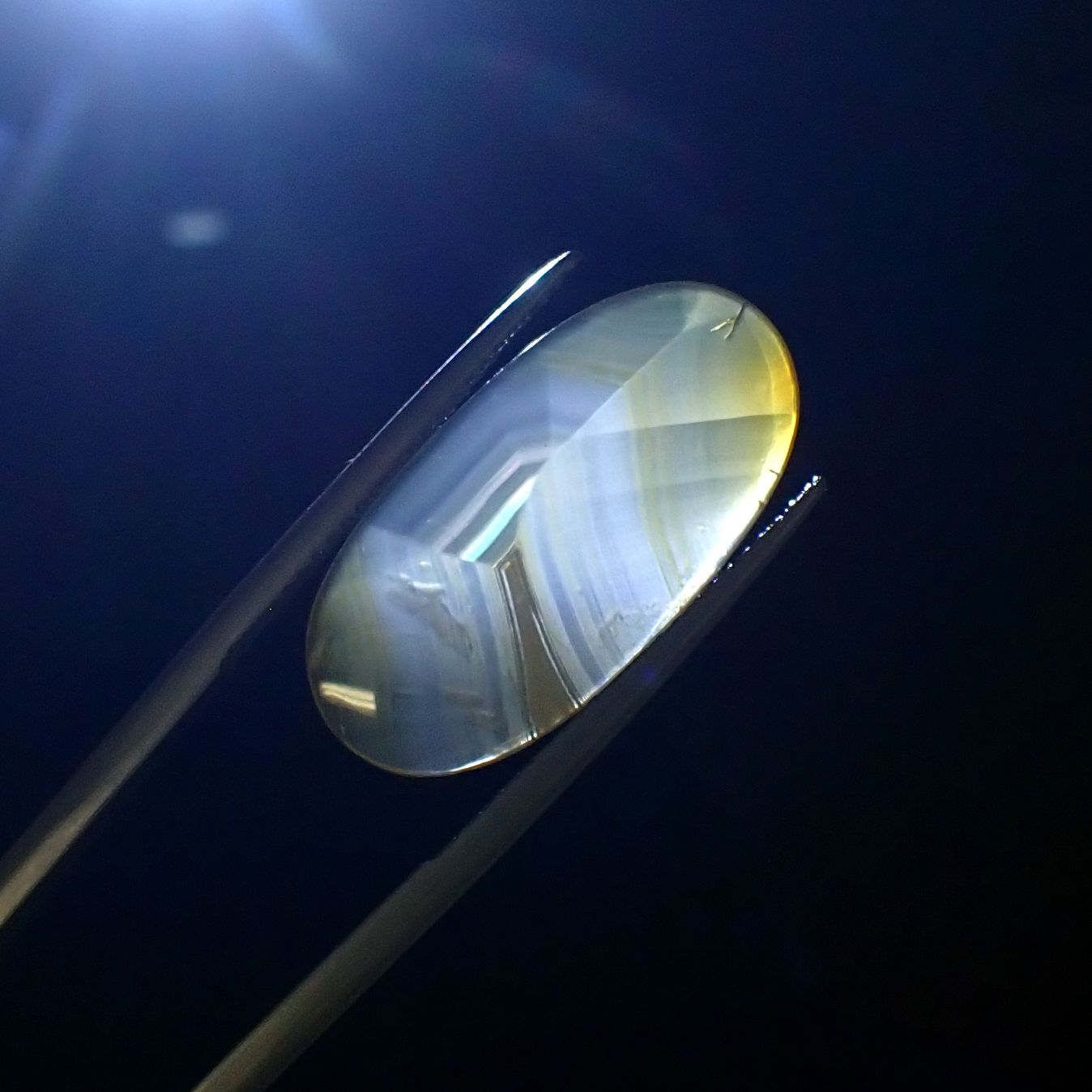 アイリスアゲート スライス インドネシア・スマトラ産 4.51ct[231023658]23.4x11.8mm前後