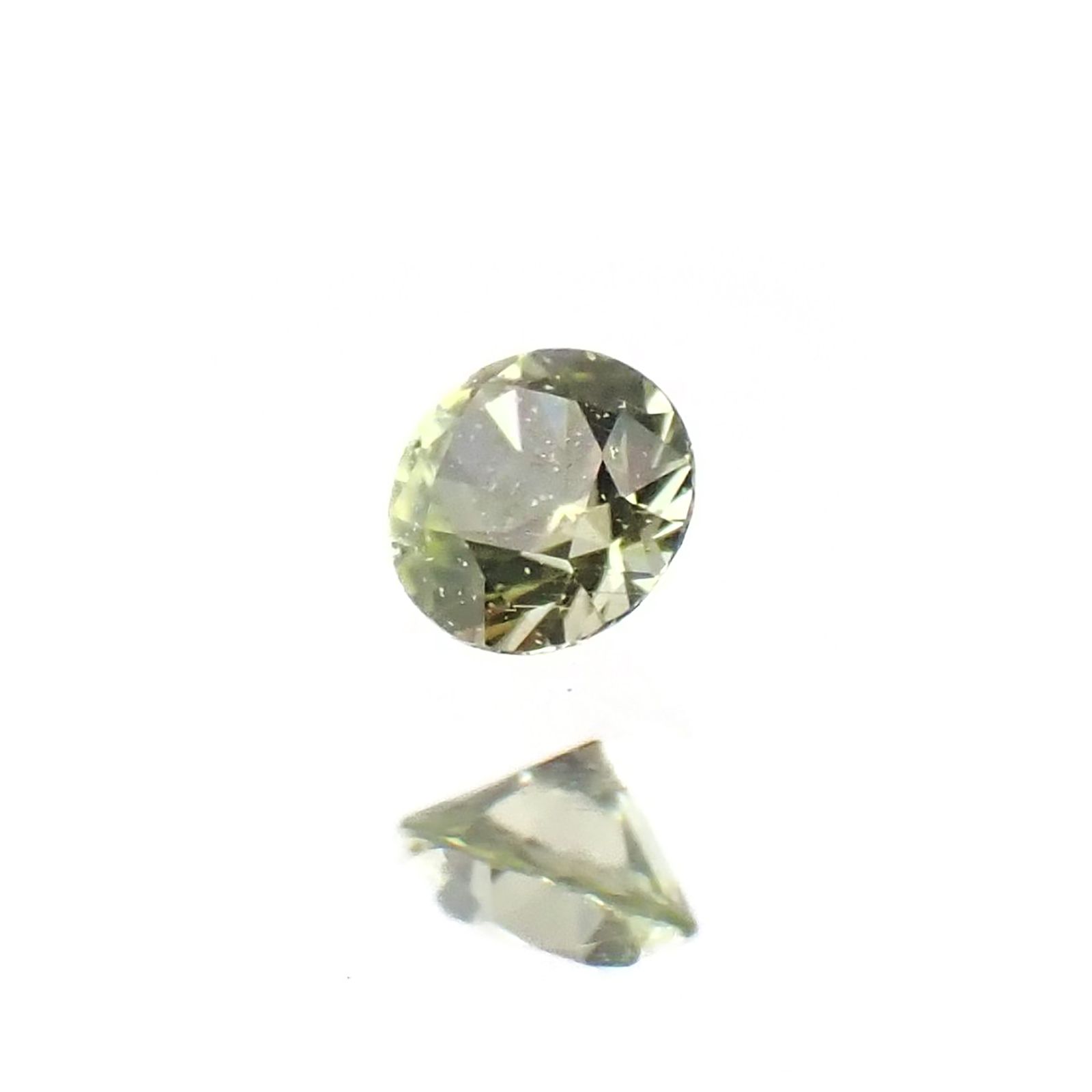 パラサイティックペリドット(宝石名ペリドット)採取地：ロシア 0.038ct 識別済[220616245]2.1x2.1mm前後