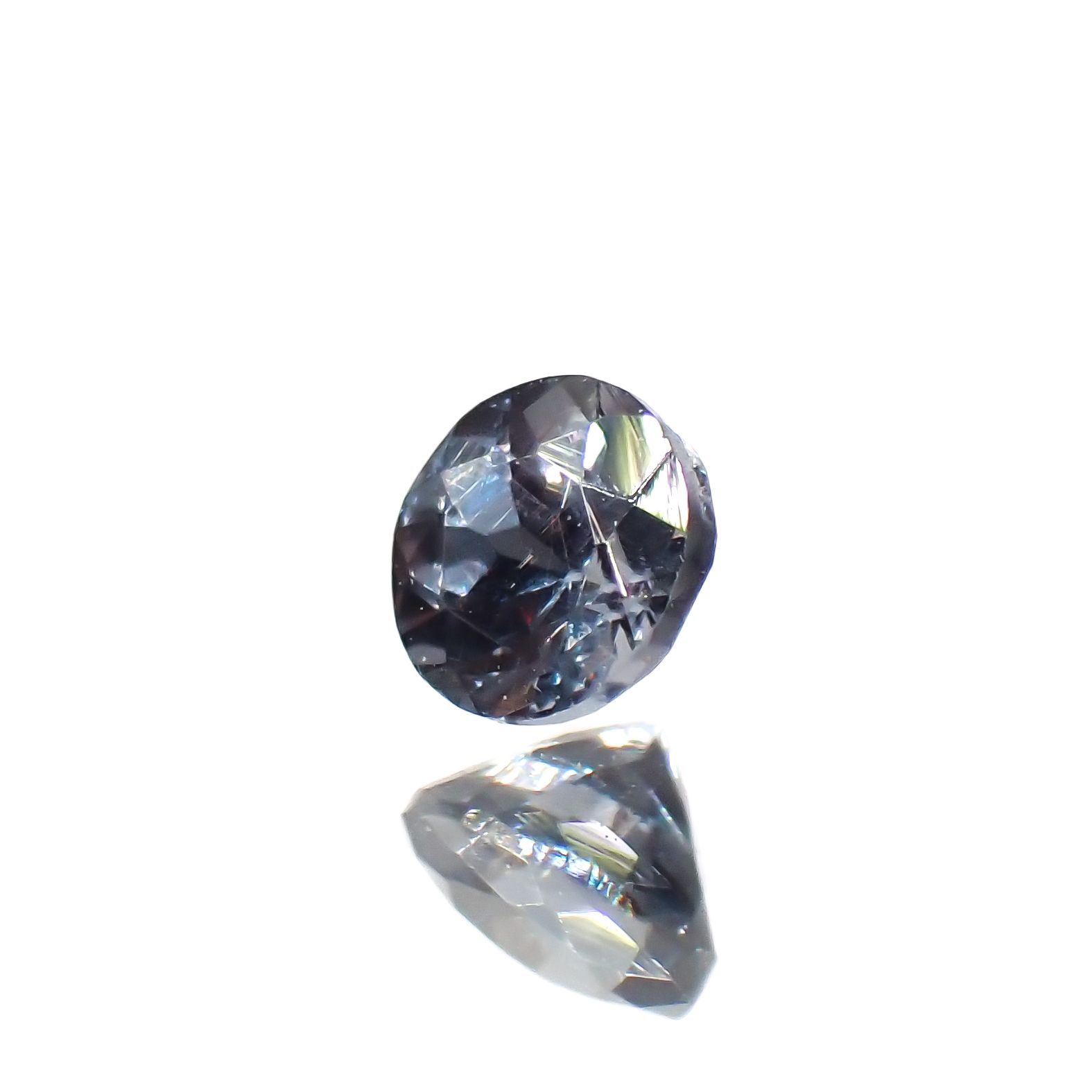カラーチェンジガーネット アレキタイプ マダガスカル・ベキリー産 0.15ct[230522179]2.9x2.9mm前後