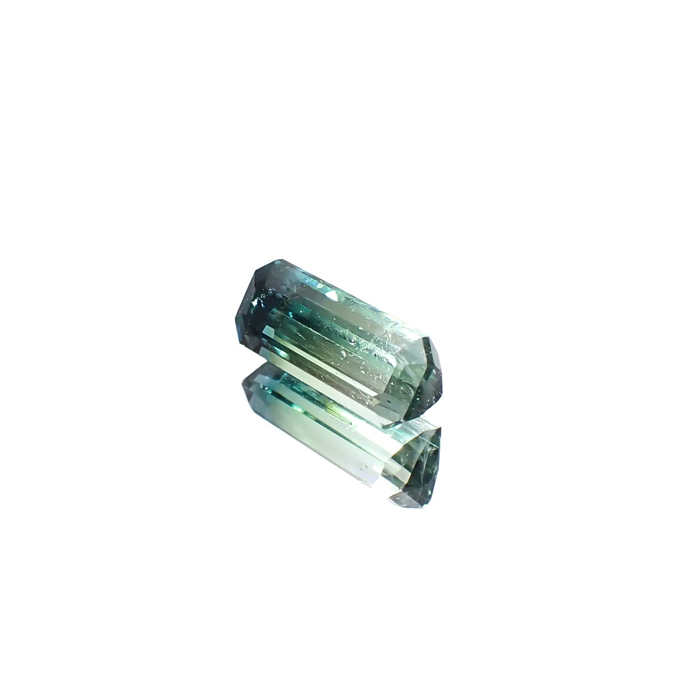バイカラートルマリン アフガニスタン産 1.21ct [241029404]9.2x3.9mm前後