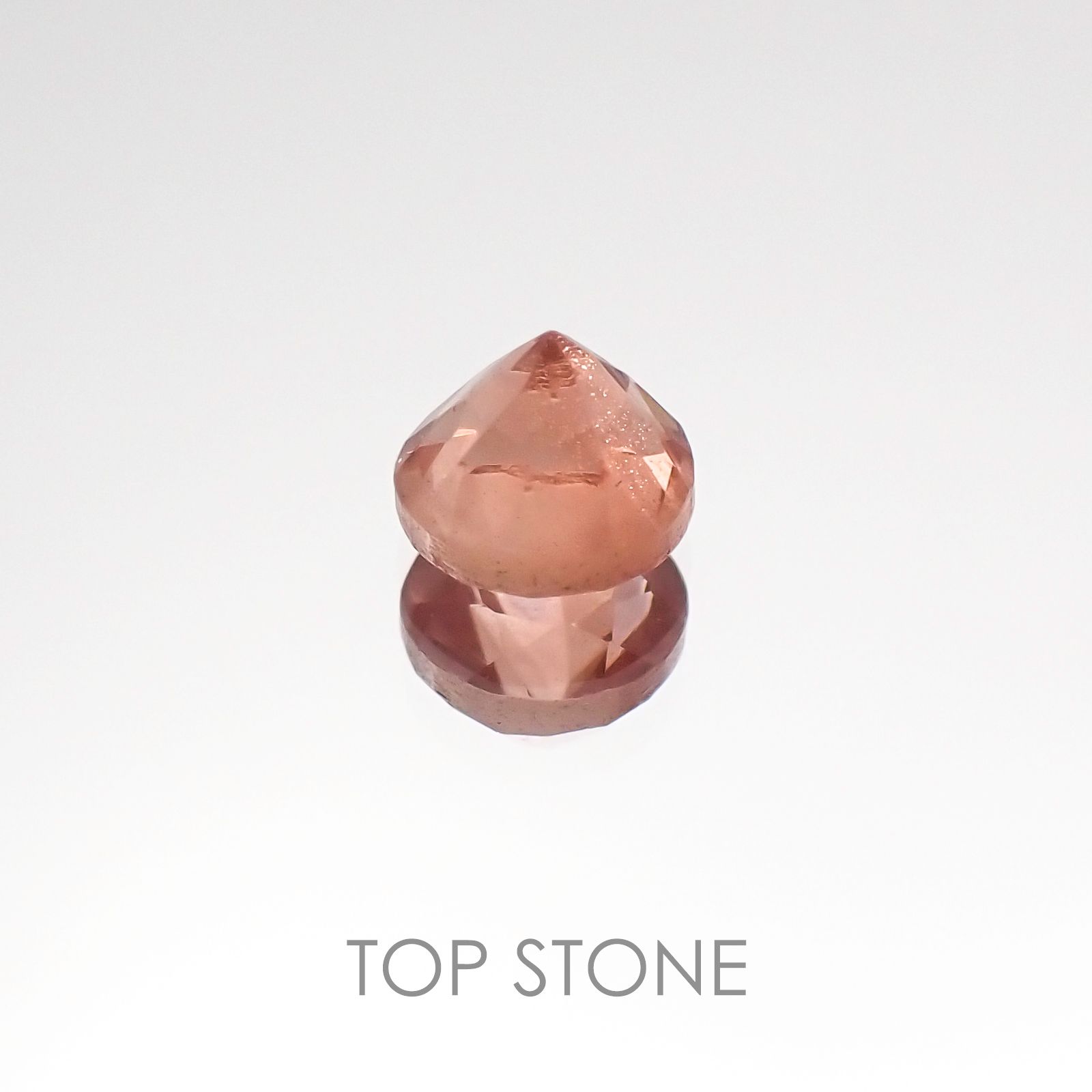 オレゴンサンストーン アメリカ産 ルース 0.58ct[20117090]5.1×5.1mm前後