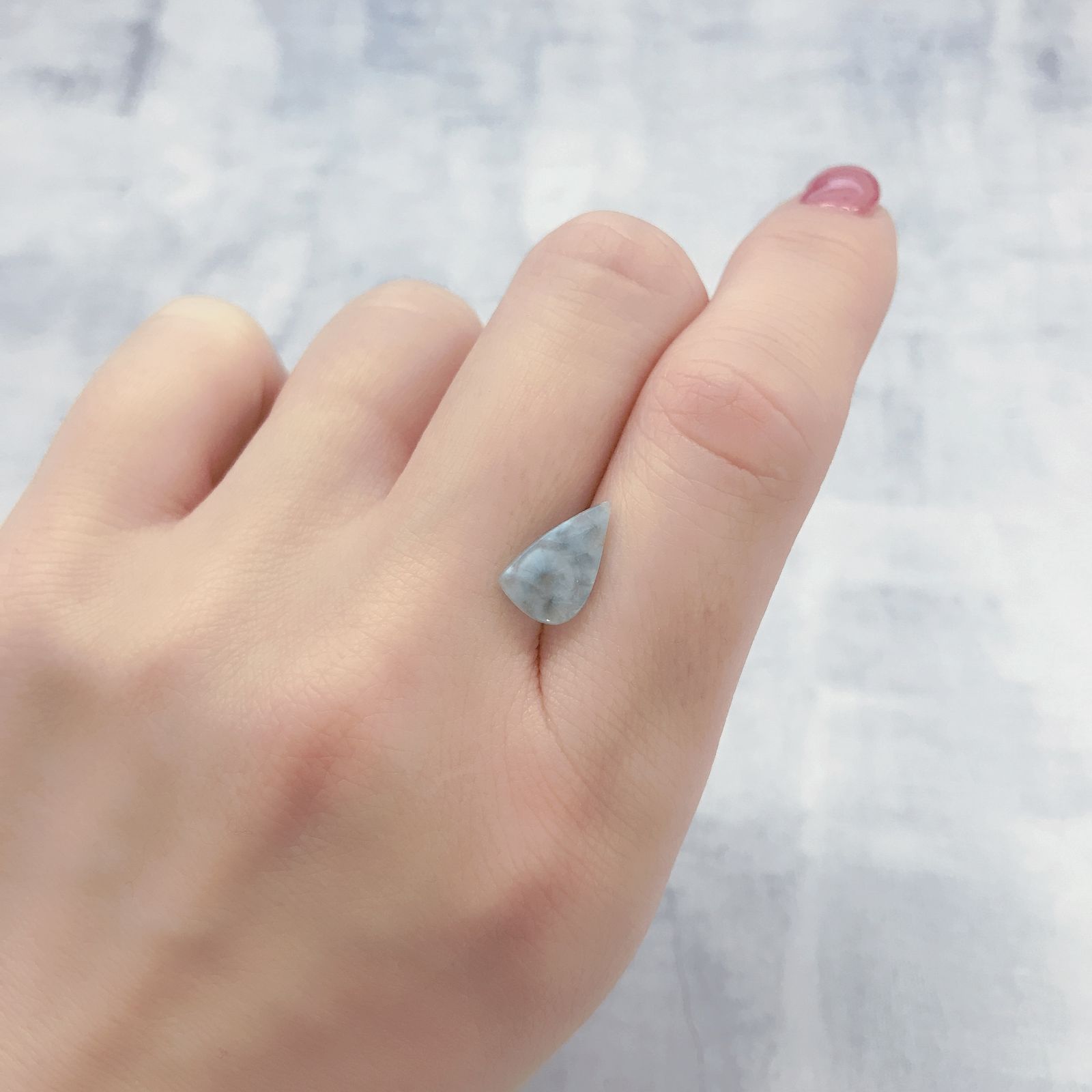 ◇フリーフォーム◇パライバクォーツ ブラジル産 1.36ct[220114251]12.1x7mm前後