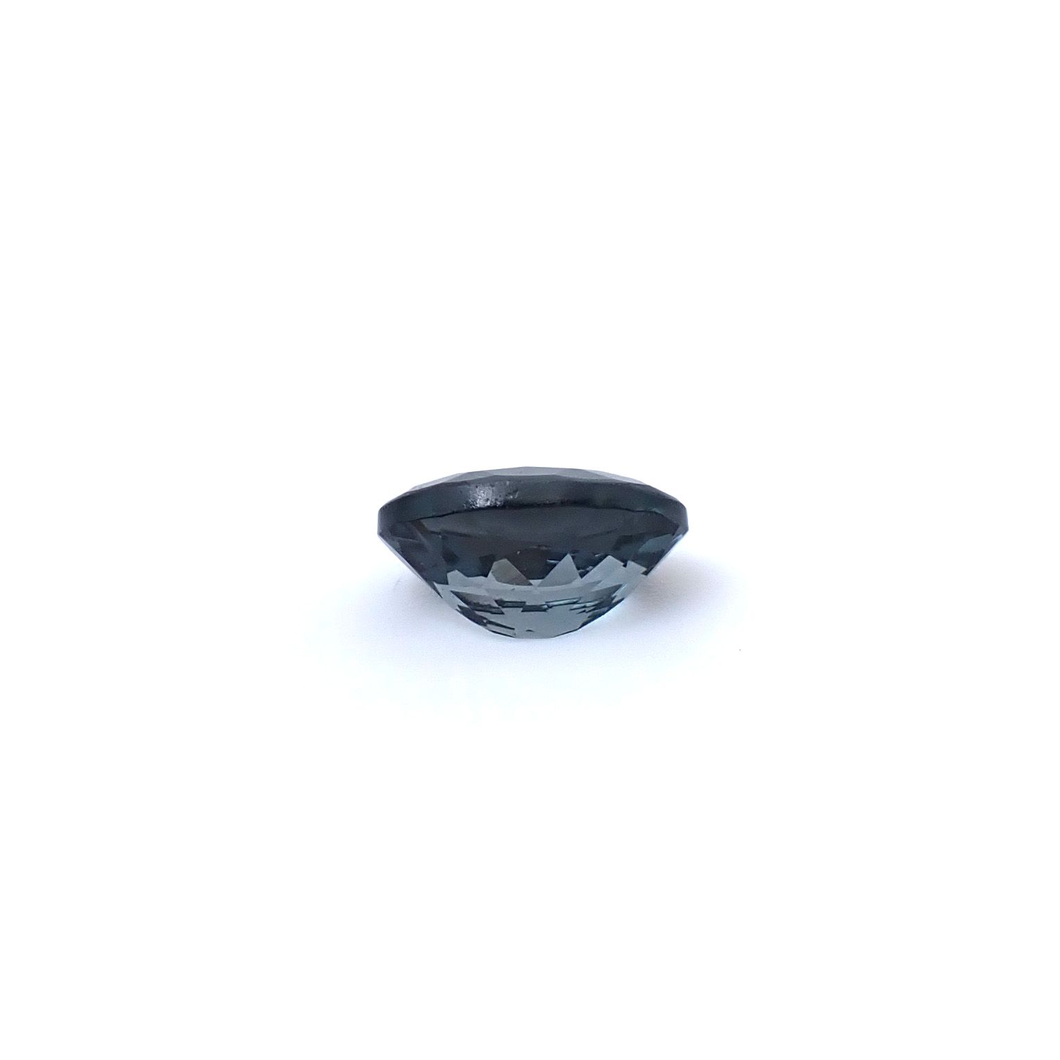 ブルーイッシュグレースピネル モザンビーク産 1.46ct / 8x6mm前後 [260632516]