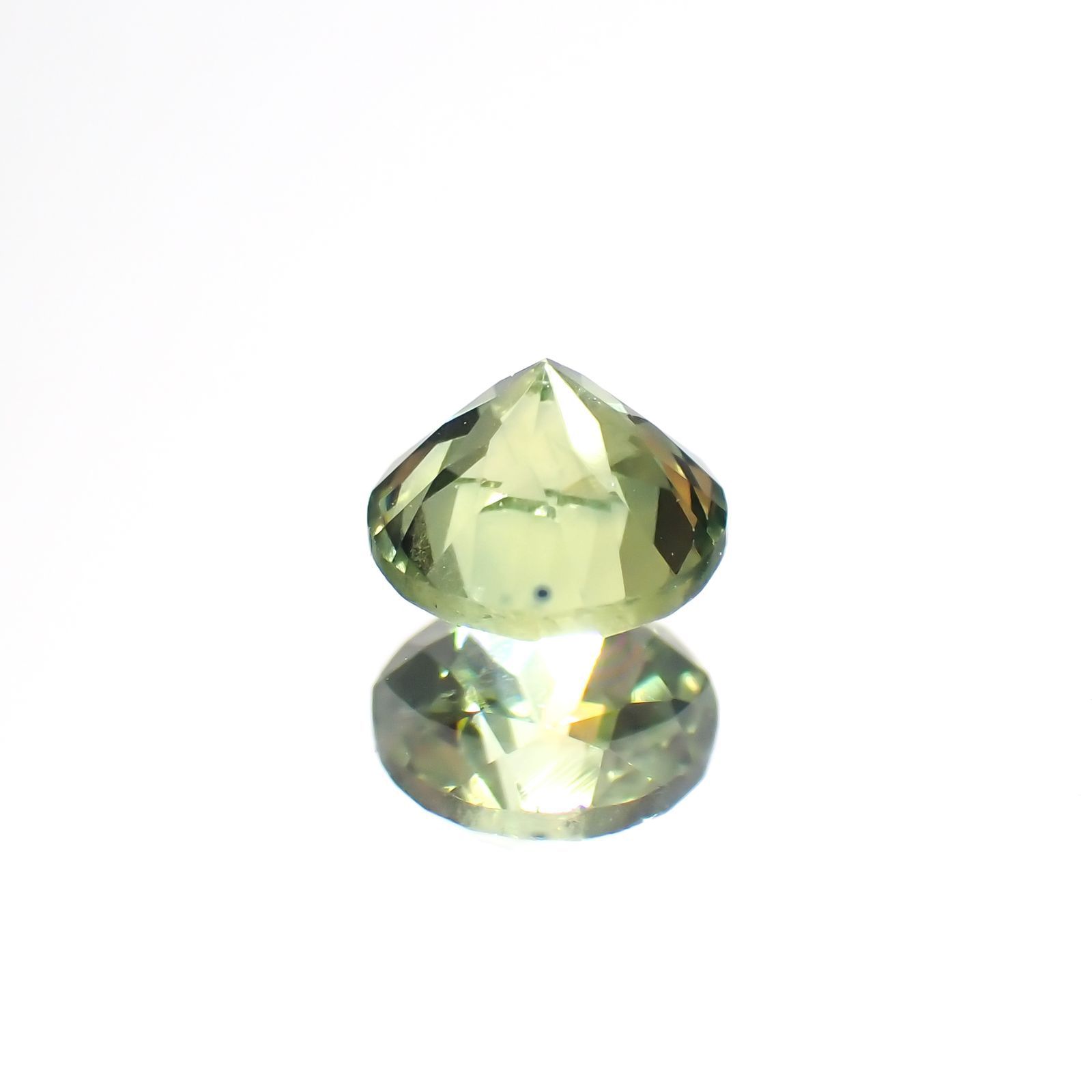 モンタナサファイア(宝石名サファイア)アメリカ・モンタナ州産 0.73ct 識別済[220114017]5.1x5.1mm前後
