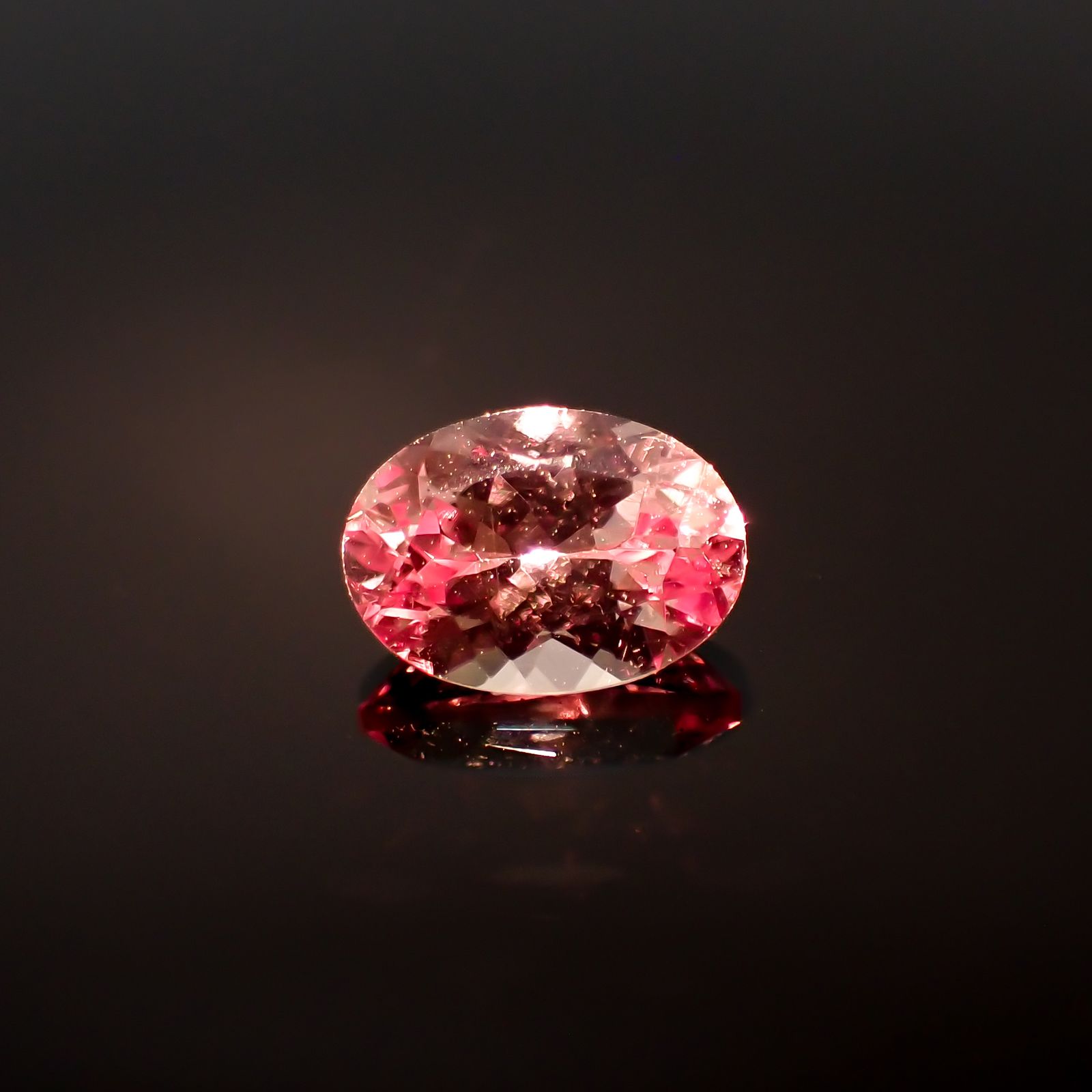 ドラゴンガーネット タンザニア産 0.95ct[230923311]7x5mm前後