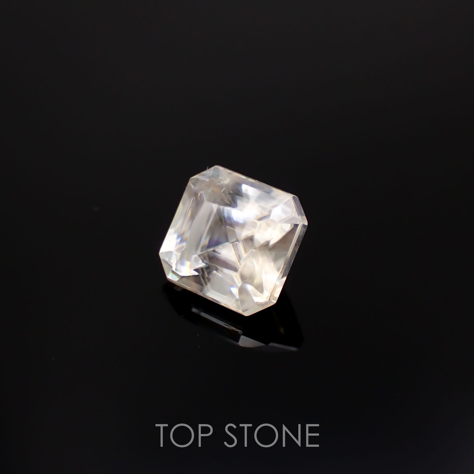 セルサイト(宝石名セルサイト)モロッコ産 5.006ct ソ付(彩珠)[221018685]7.9x7.4mm前後