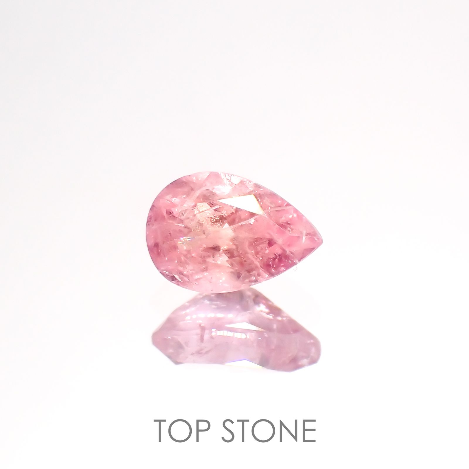 ペツォッタイト(ラズベリル)(宝石名ペツォッタイト)マダガスカル産 0.440ct ソ付(彩珠)[220114340]5.9x4mm前後