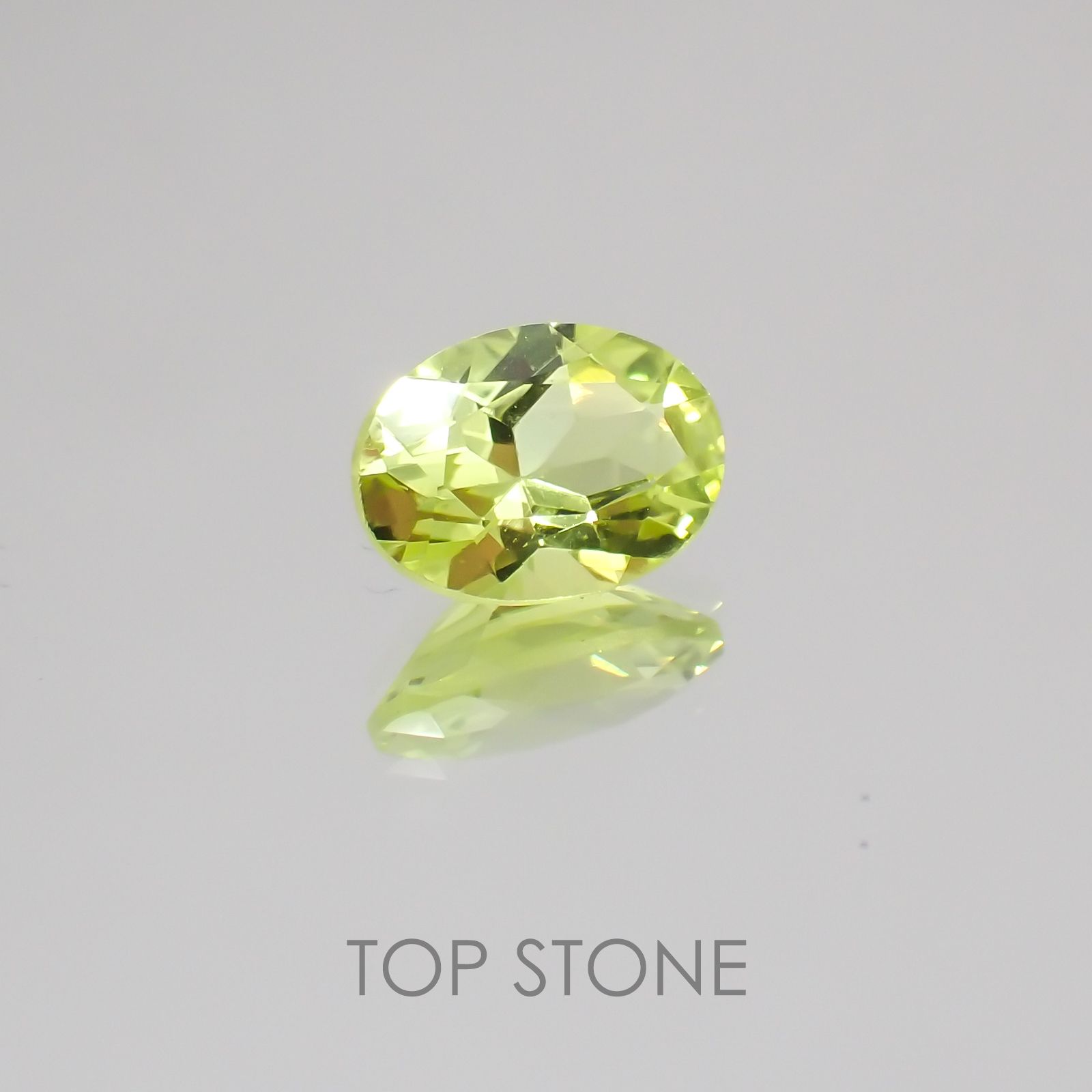 パロットクリソベリル インド産 ルース 1.07ct[19111471]7.5×5.5mm前後