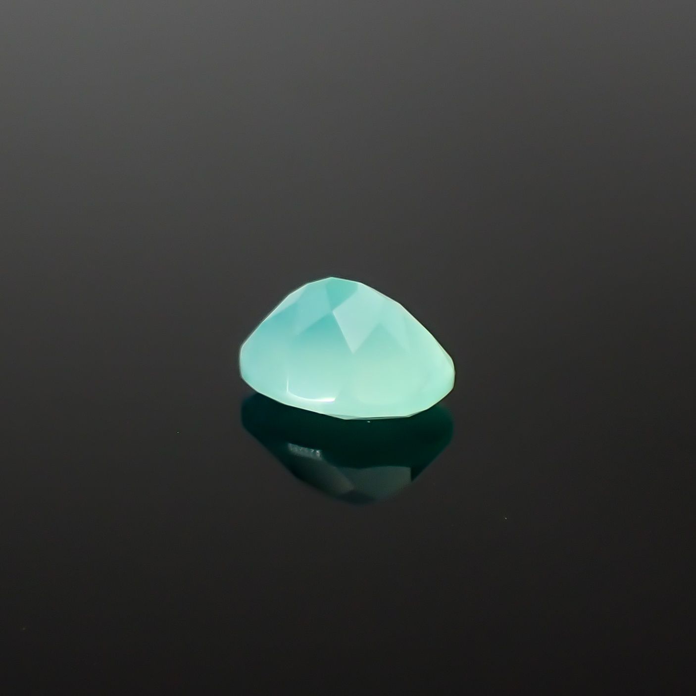 アクアプレーズ 南アフリカ産 1.75ct / 9x7mm前後 [260432017]