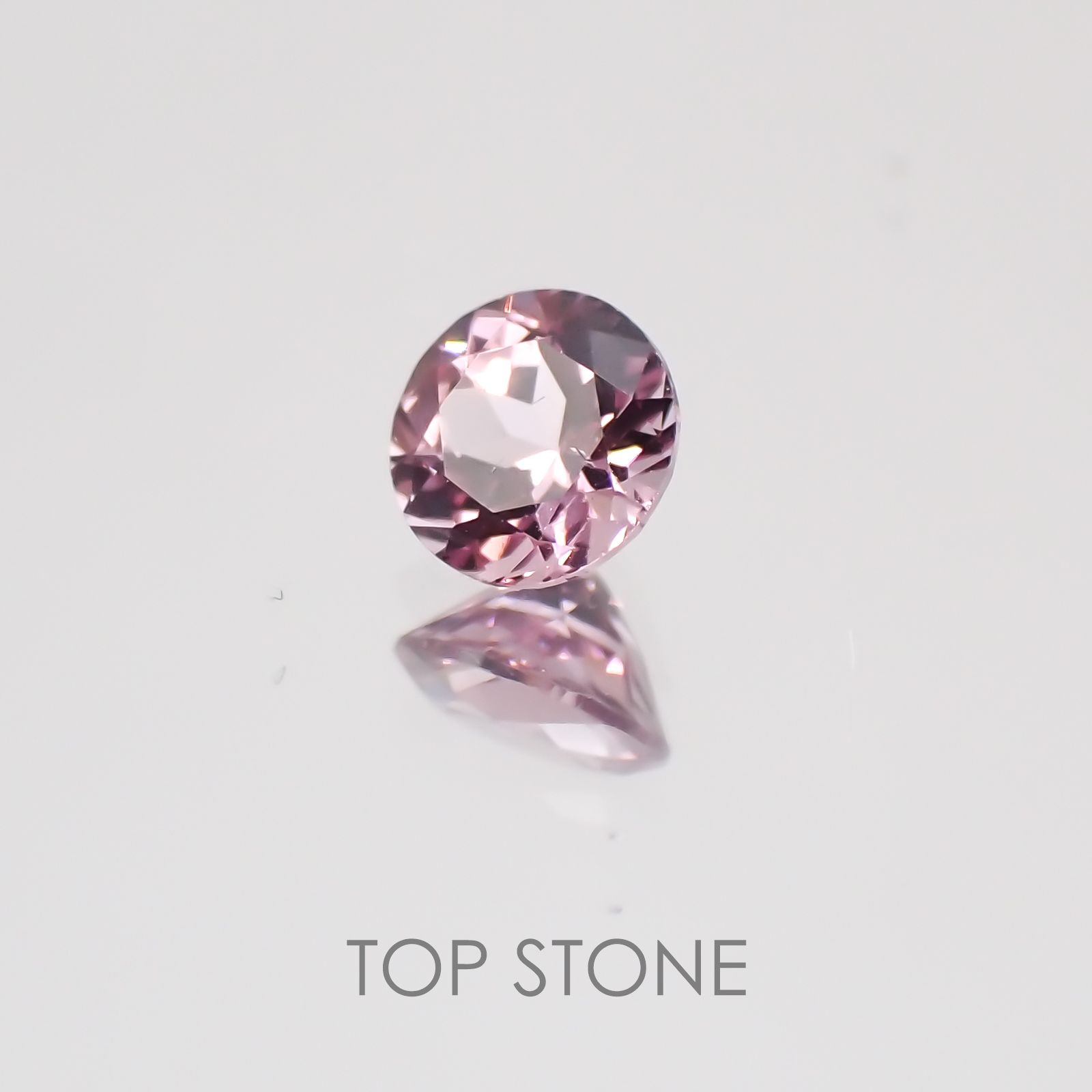 マラヤガーネット タンザニア産 ルース 0.22ct[21019370]3.6×3.6mm前後