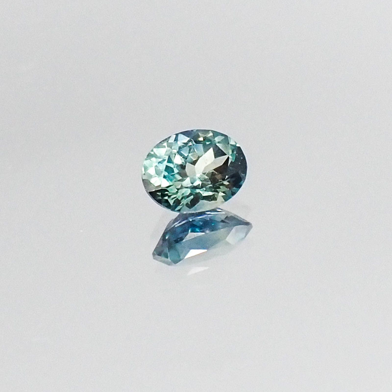 モンタナサファイア アメリカ産 ルース 0.39ct[20073893]5×3.8mm前後