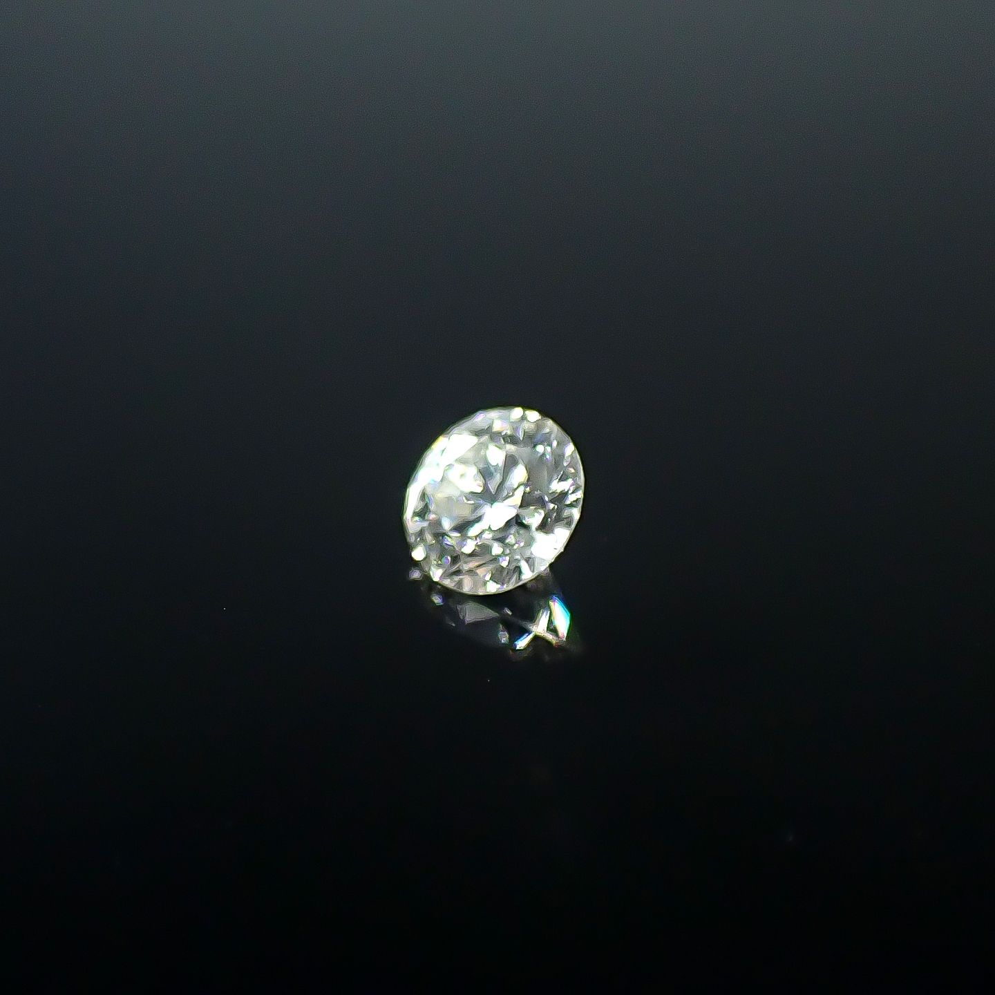 ダイヤモンド SI1-VS/TTLC ハート&キューピッド 0.067ct / 2.6x2.6mm前後 [251031171]