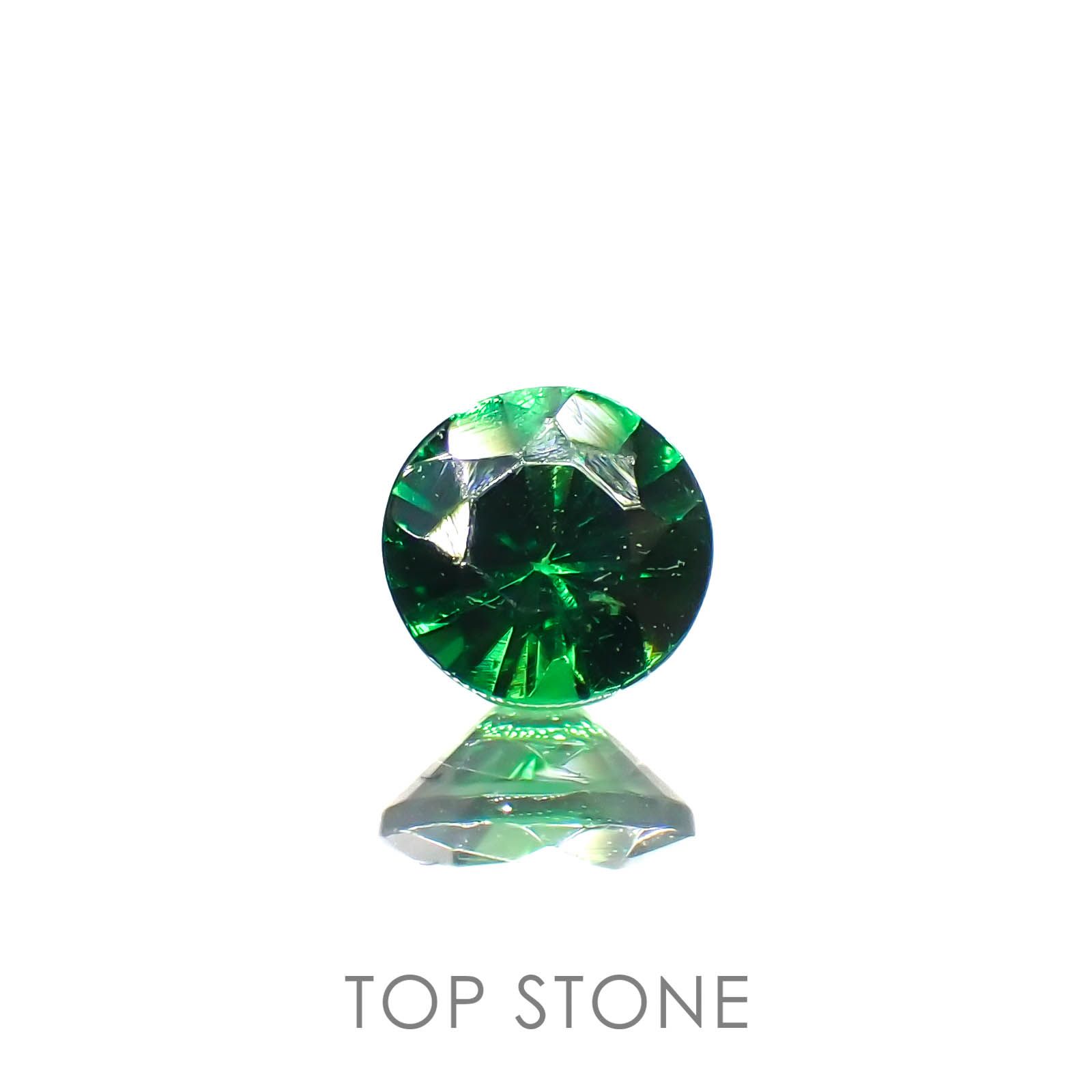 ツァボライト(宝石名ガーネット)タンザニア産 0.14ct 識別済[230120287]3.2x3.2mm前後