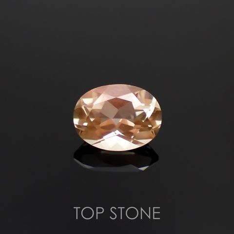 オレゴンサンストーン(宝石名ラブラドライト)アメリカ・オレゴン州産 識別済 1.21ct / 8x6.1mm前後 [230120121]