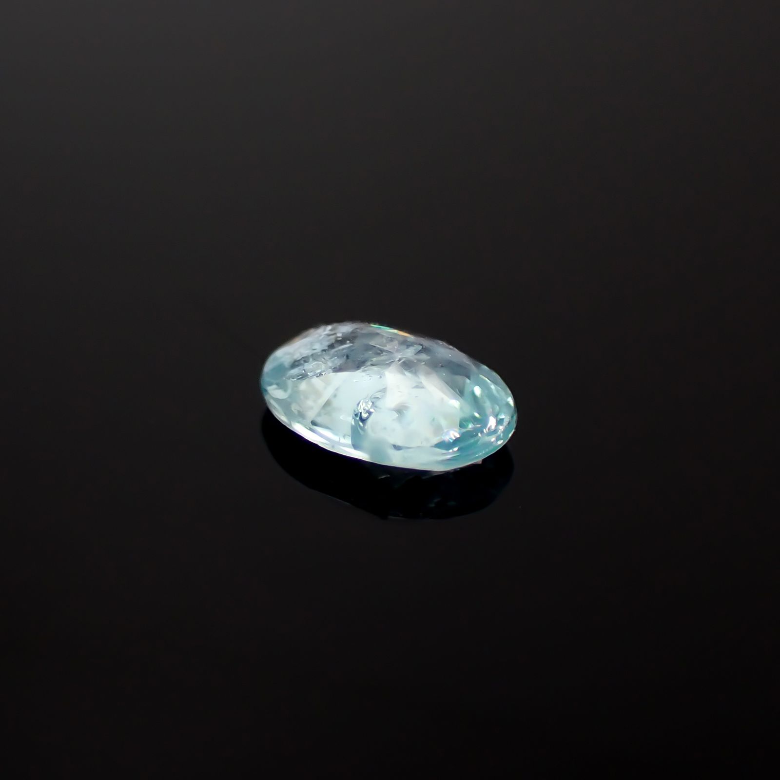 パライバトルマリン モザンビーク産 0.30ct[240928778]5.4x3.9mm前後