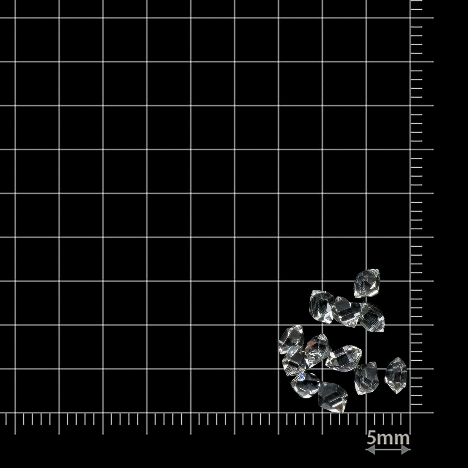 ◇メレセット◇ハーキマーダイヤモンド 原石 アメリカ・ニューヨーク州産 1.75ct / 3.8-4.6x2.1-3.3mm前後 [260231698]