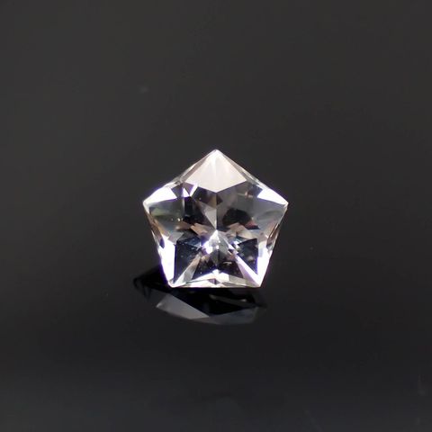 ◇カスタム・ペンタゴンカット◇ゴッシェナイト(宝石名ゴッシェナイト)ブラジル産 0.46ct 識別済[221219394]5.2x5.5mm前後