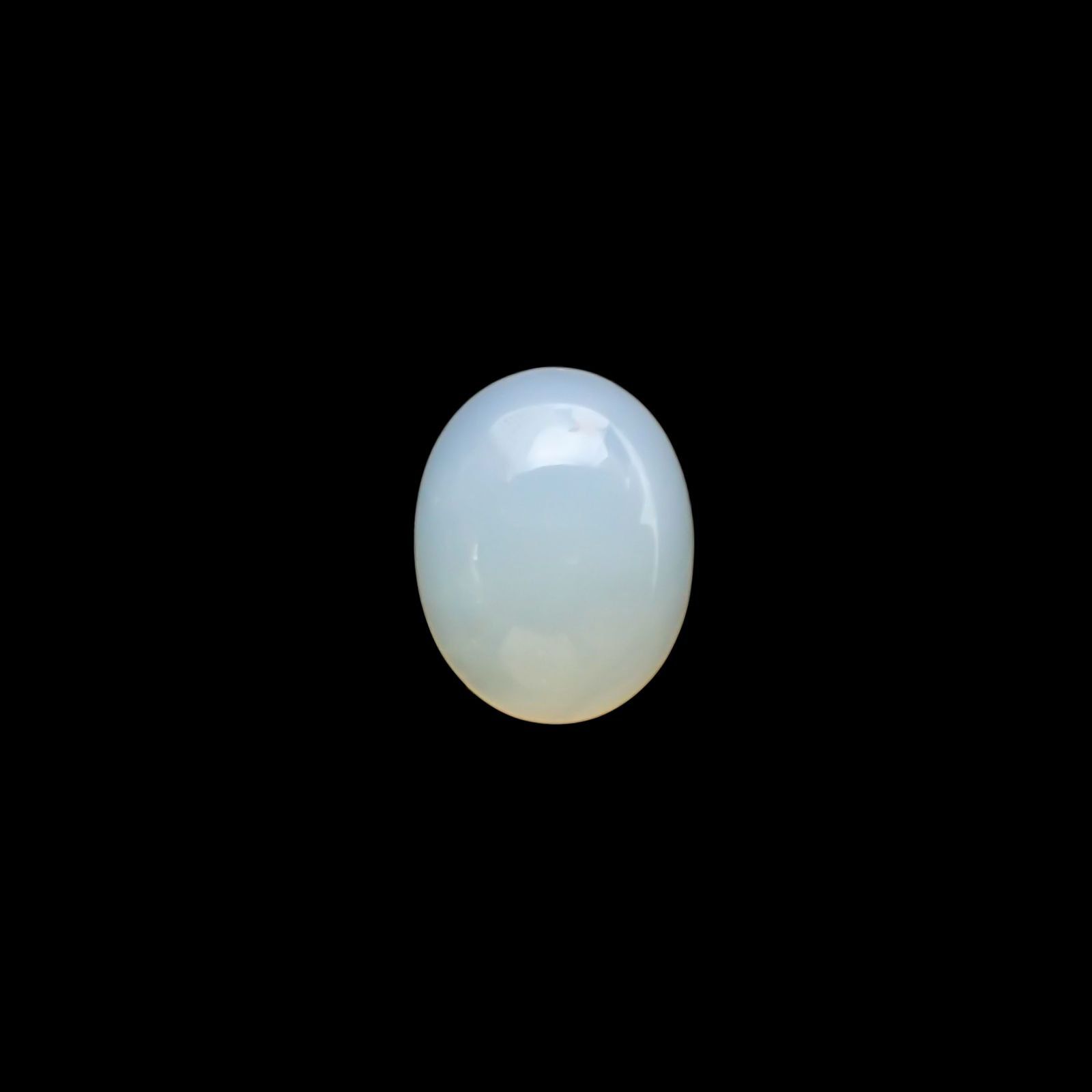ブルーオパール(宝石名コモンオパール) ペルー産 識別済 1.51ct / 9x7.1mm前後 [21039192]