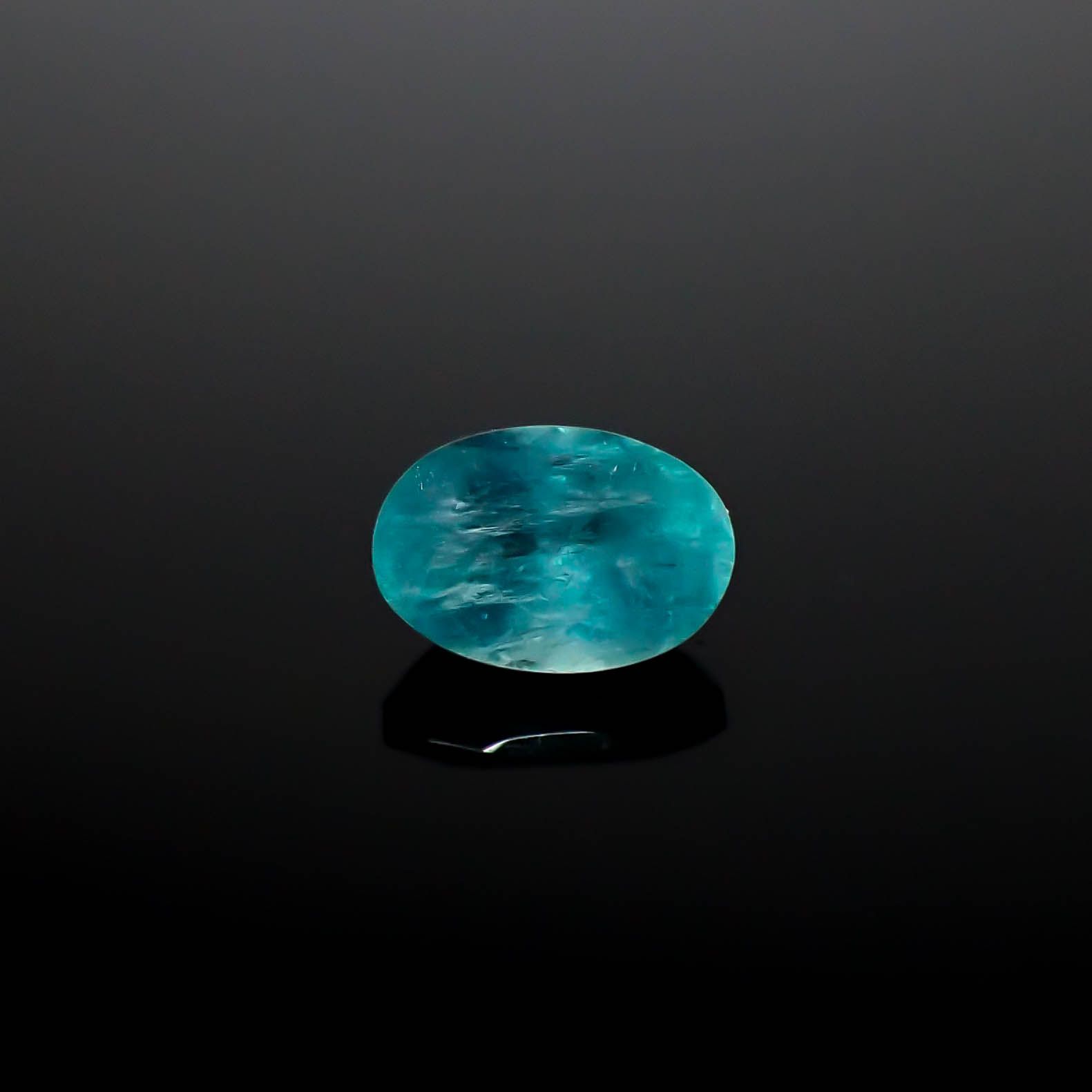 グランディディエライト マダガスカル産 0.55ct [250129772]6x4.1mm前後