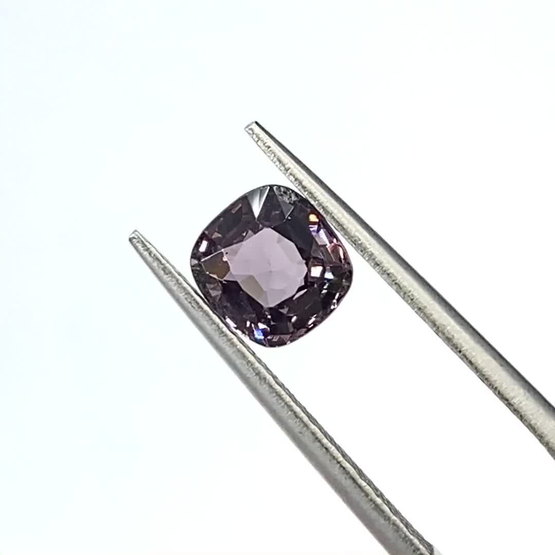 パープルスピネル(宝石名スピネル)ビルマ産 1.41ct 識別済 パープルスピネル(宝石名スピネル)ビルマ産 1.41ct 識別済