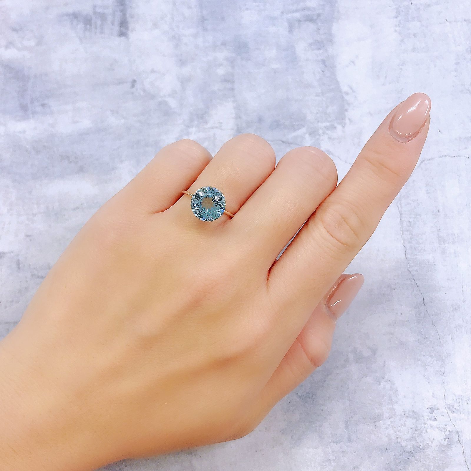◇カスタムカット◇ブルートパーズ ブラジル産 4.65ct[221219330]9.9x9.9mm前後