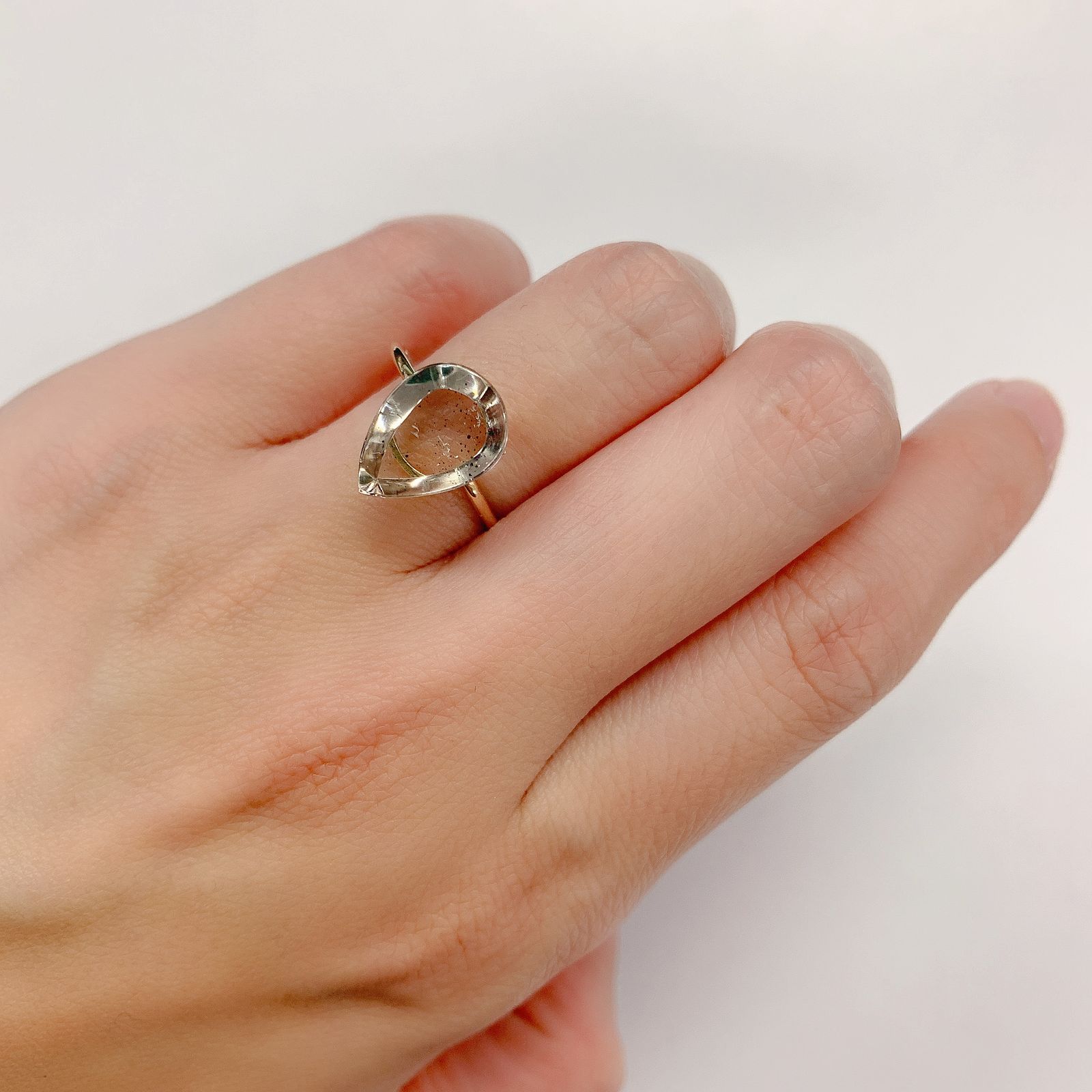 ティンカーベルクォーツ ブラジル産 3.60ct[210711959]12.5×8.8mm前後