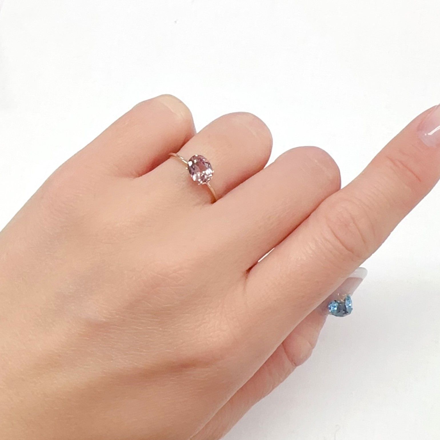 ドラゴンガーネット タンザニア産 1.10ct[240326662]7.2x5.5mm前後