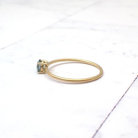 リング空枠：石留め▶サファイア（お客様製作例）