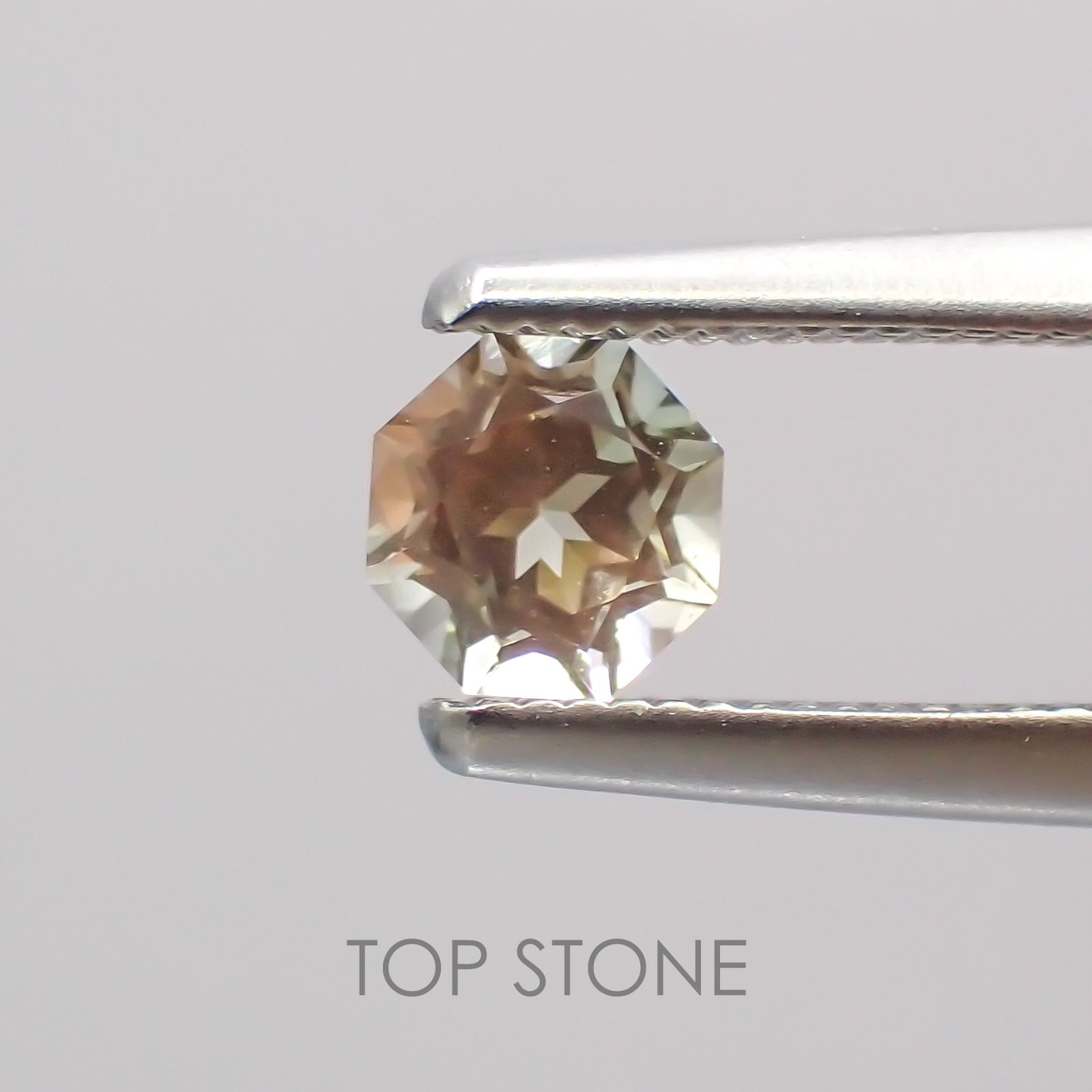 ◇オクタゴンカット◇オレゴンサンストーンSA  アメリカ産 ルース 0.31ct[210210042]4×4mm前後