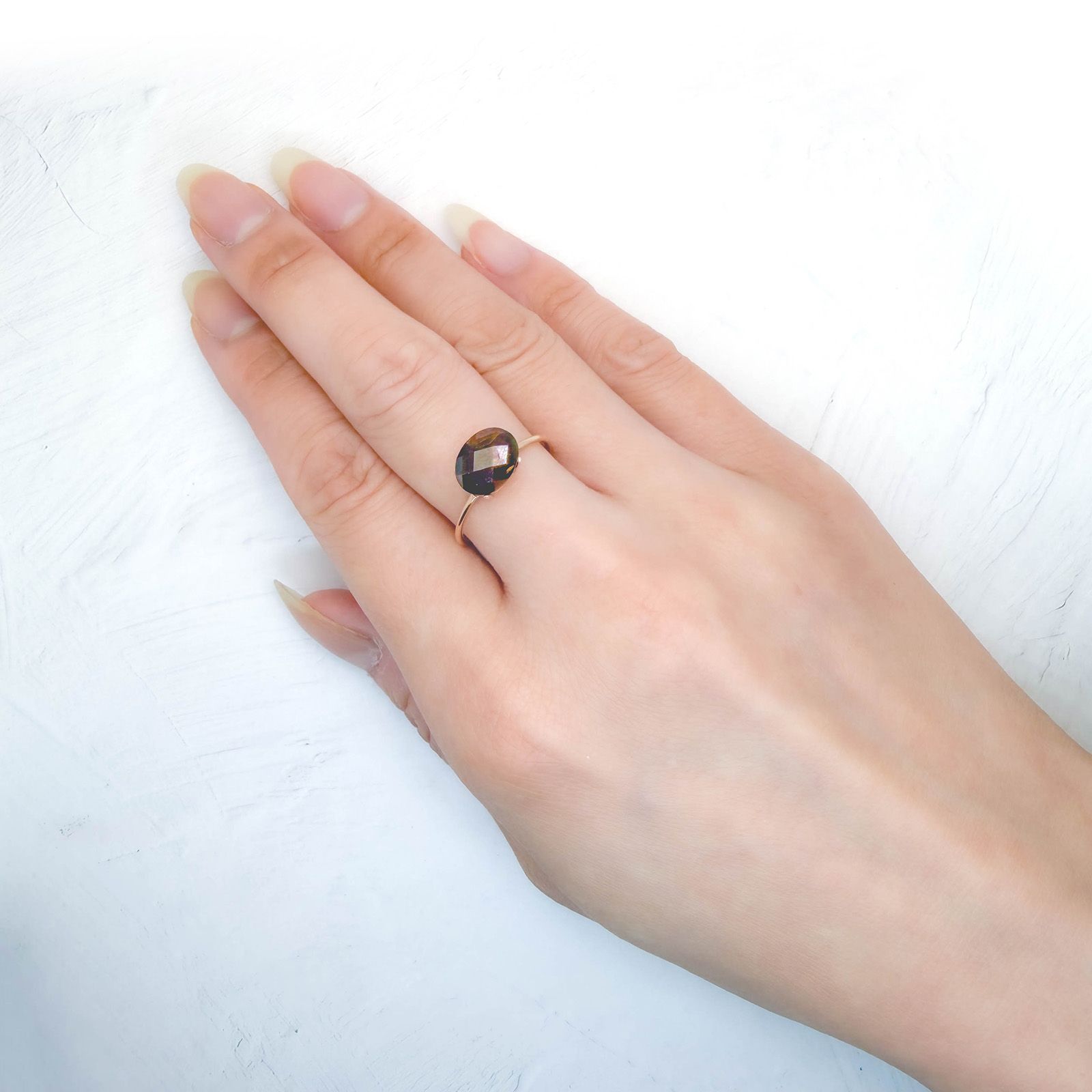 ◇リバーシブル・チェッカーカット◇レインボーガーネット 日本・奈良県産 2.81ct / 9.2x7.2mm前後 [260932919]