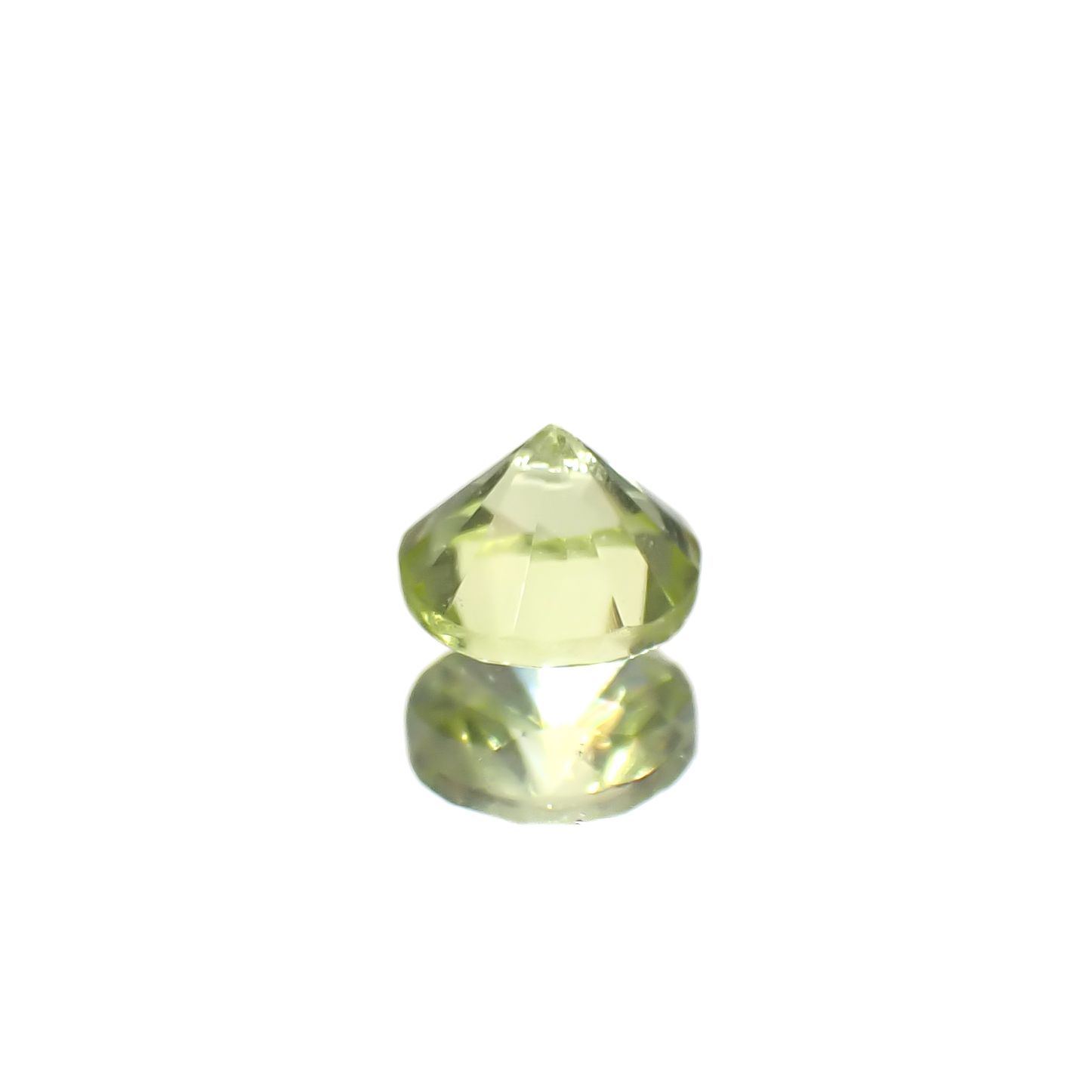 パロットクリソベリル(宝石名クリソベリル)インド産 0.27ct 識別済[240627985]3.7x3.7mm前後