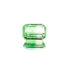 バイカラーツァボライト(宝石名グリーン グロッシュラー・ガーネット)タンザニア産 識別済 1.23ct / 6.8x5mm前後 [231124267]