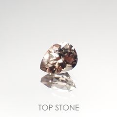 ダイアスポア カラーチェンジ(宝石名ダイアスポア) トルコ産 0.89ct 識別済[210912420]6.9×5.3mm前後