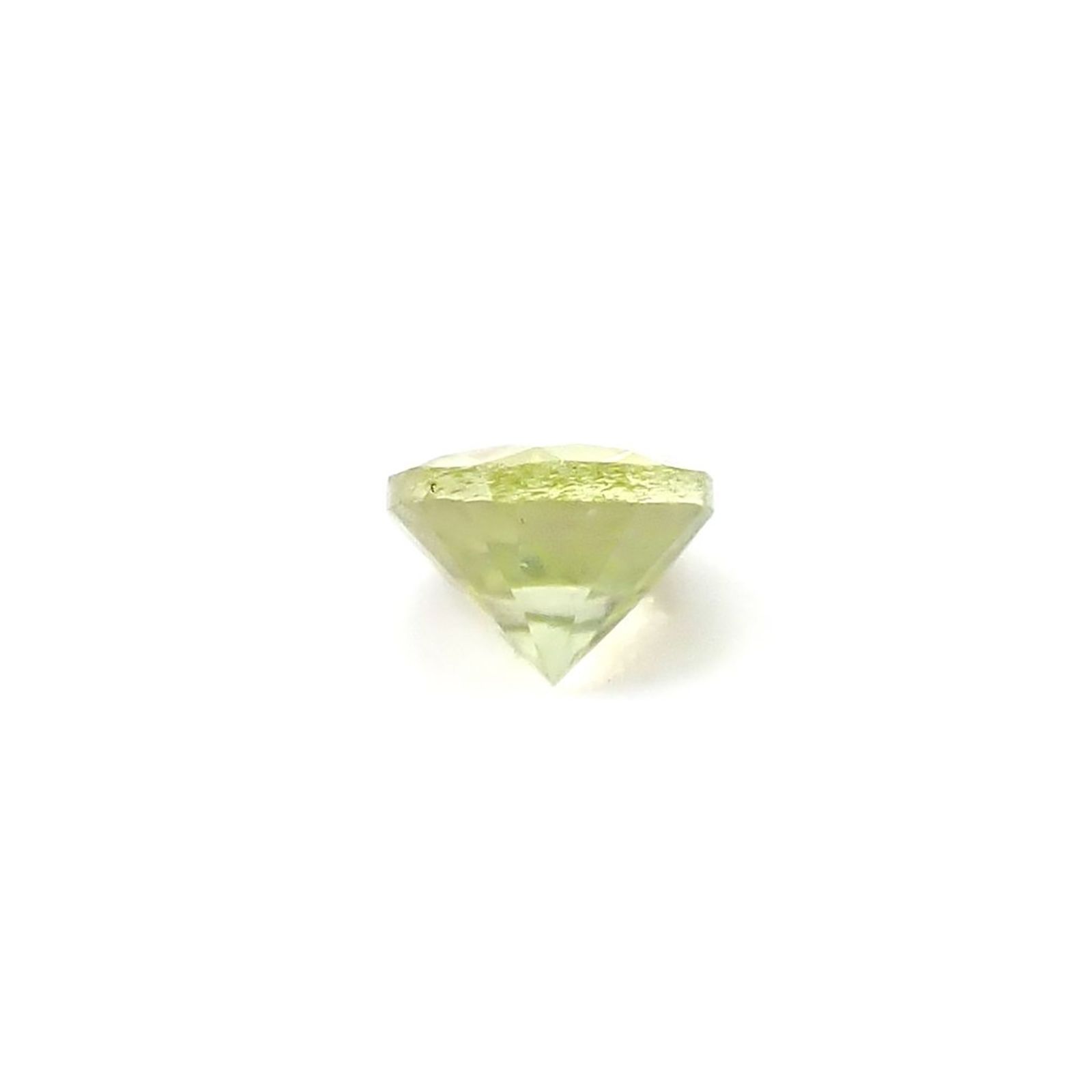 スフェーン(宝石名スフェーン)マダガスカル産 識別済 0.32ct / 4x4mm前後 [251231369]