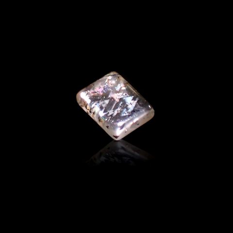 レインボーラティスサンストーン オーストラリア産 0.57ct[230220764]6.1x4.5mm前後
