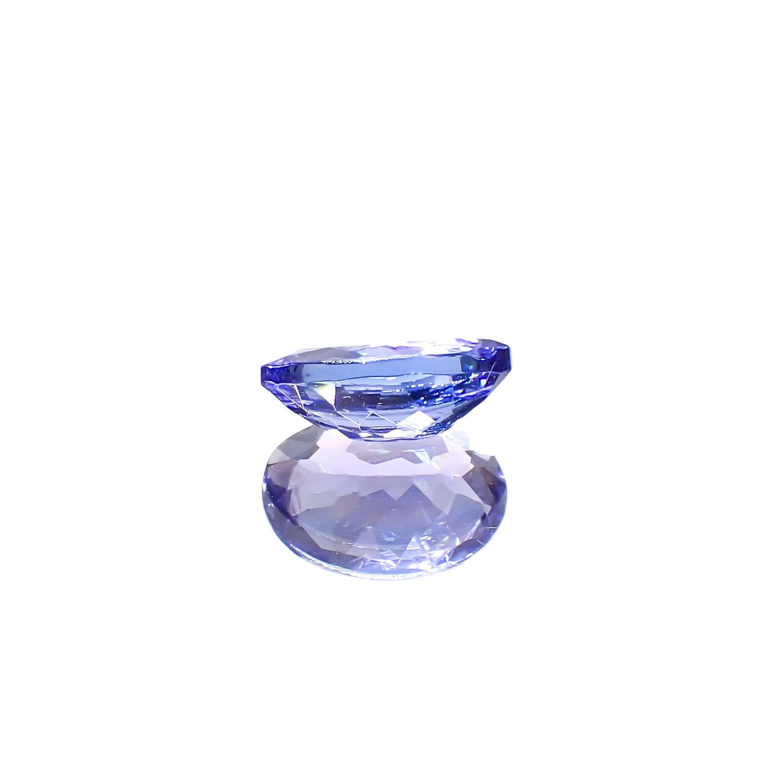 タンザナイト(宝石名タンザナイト)タンザニア産 0.72ct 識別済[240628339]6.9x5mm前後